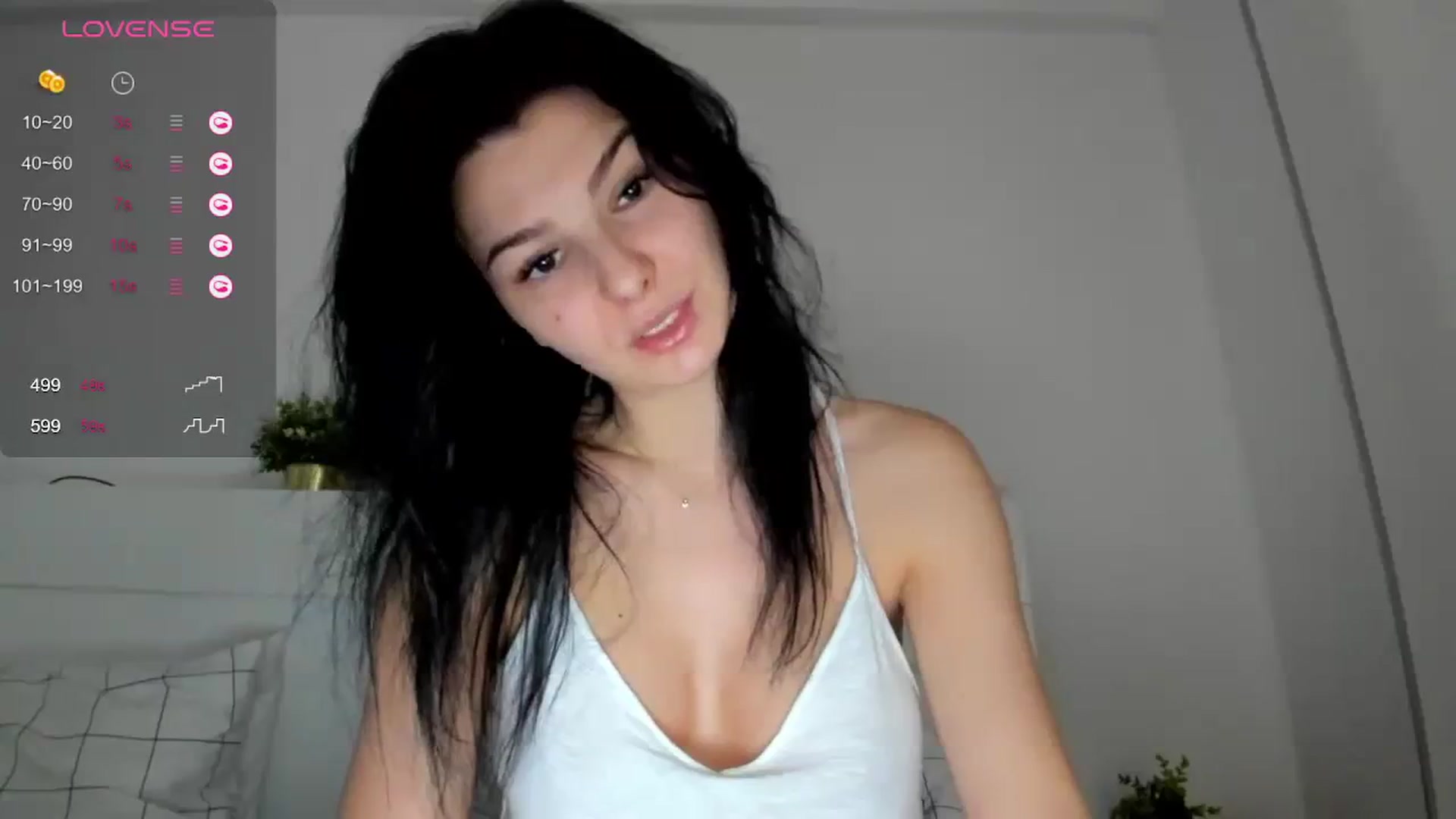 Gallery image thumbnail from HeraWild's myfreecams stream on, 01/17/2024, 13:43 image 12 of 20