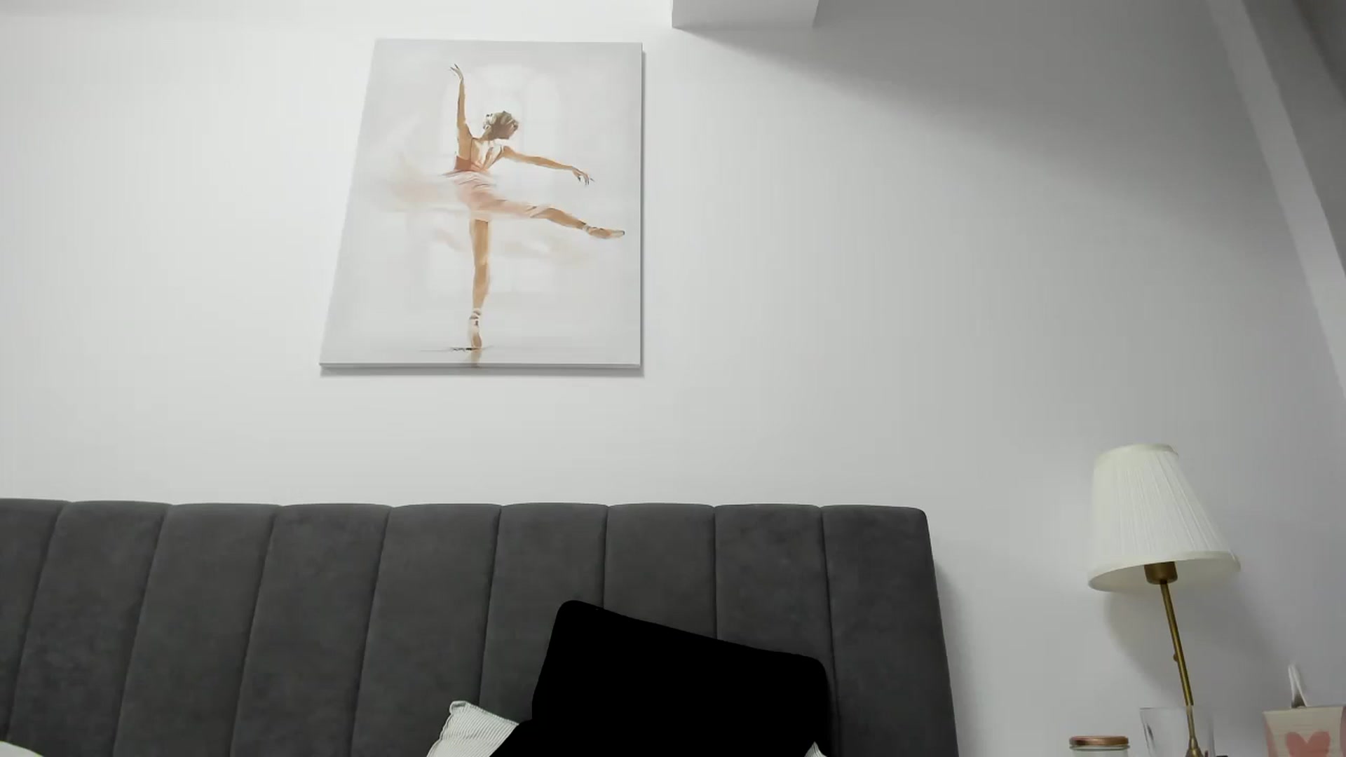 Gallery image thumbnail from HeraWild's myfreecams stream on, 12/05/2024, 15:10 image 16 of 20
