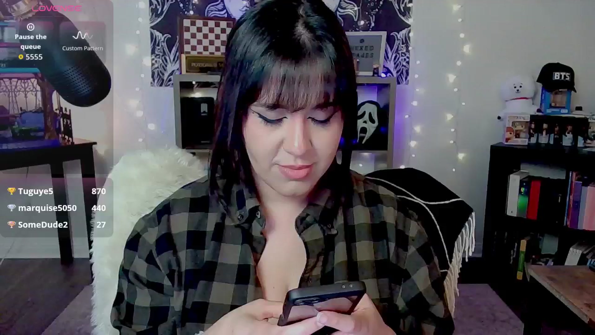 Gallery image thumbnail from Hexedspades's myfreecams stream on, 10/05/2025, 11:31 image 5 of 20