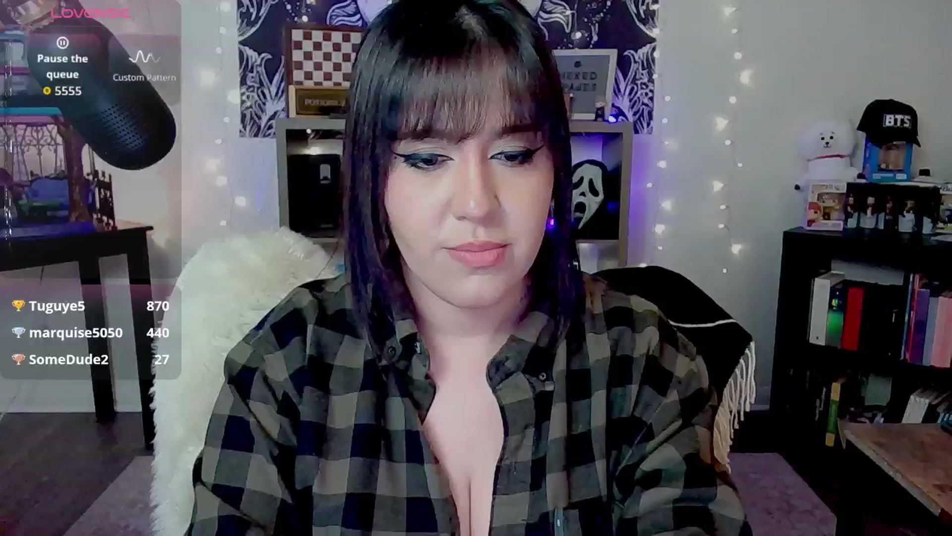 Gallery image thumbnail from Hexedspades's myfreecams stream on, 10/05/2025, 11:31 image 4 of 20