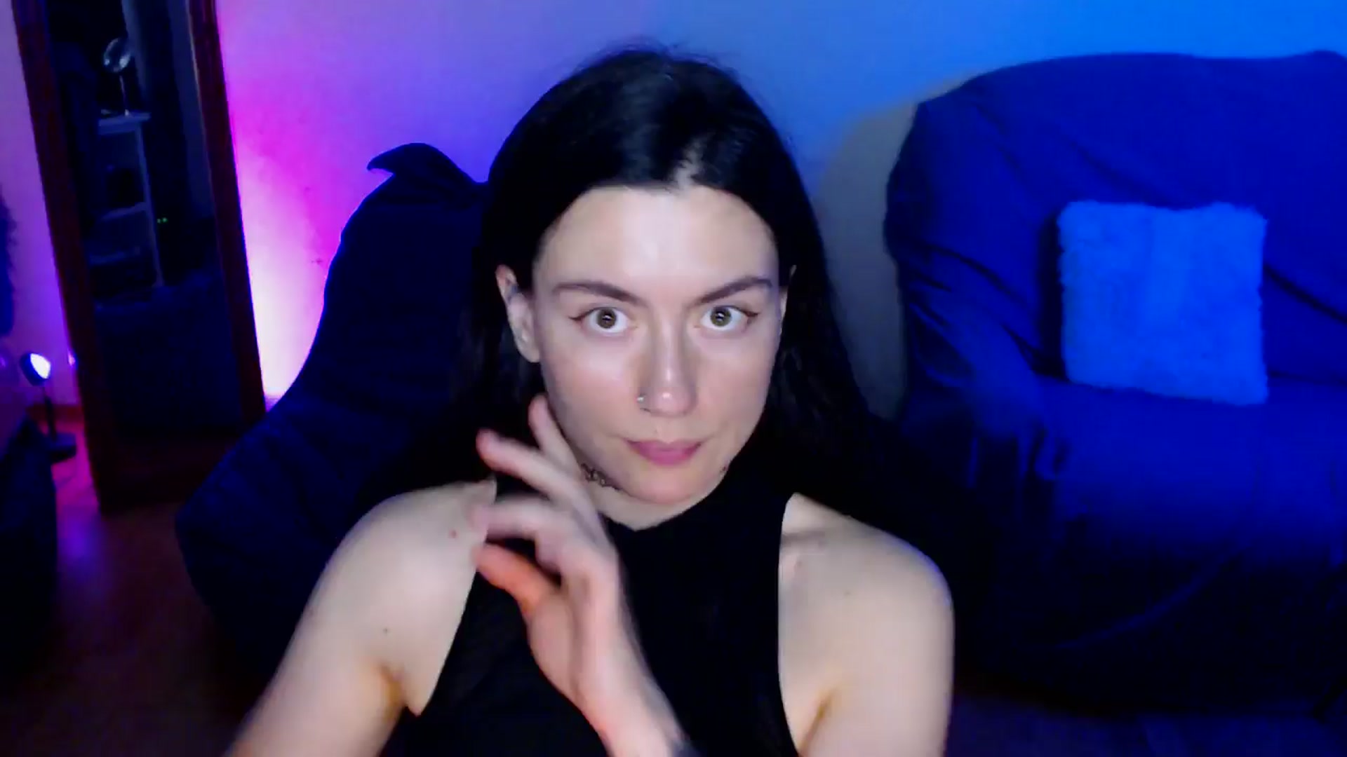 Gallery image thumbnail from HeyAriel's myfreecams stream on, 07/17/2024, 15:57 image 1 of 20