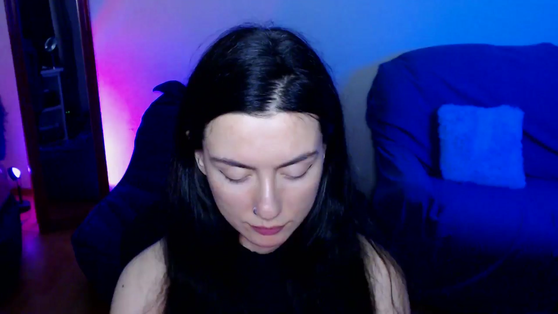 Gallery image thumbnail from HeyAriel's myfreecams stream on, 07/17/2024, 15:57 image 10 of 20
