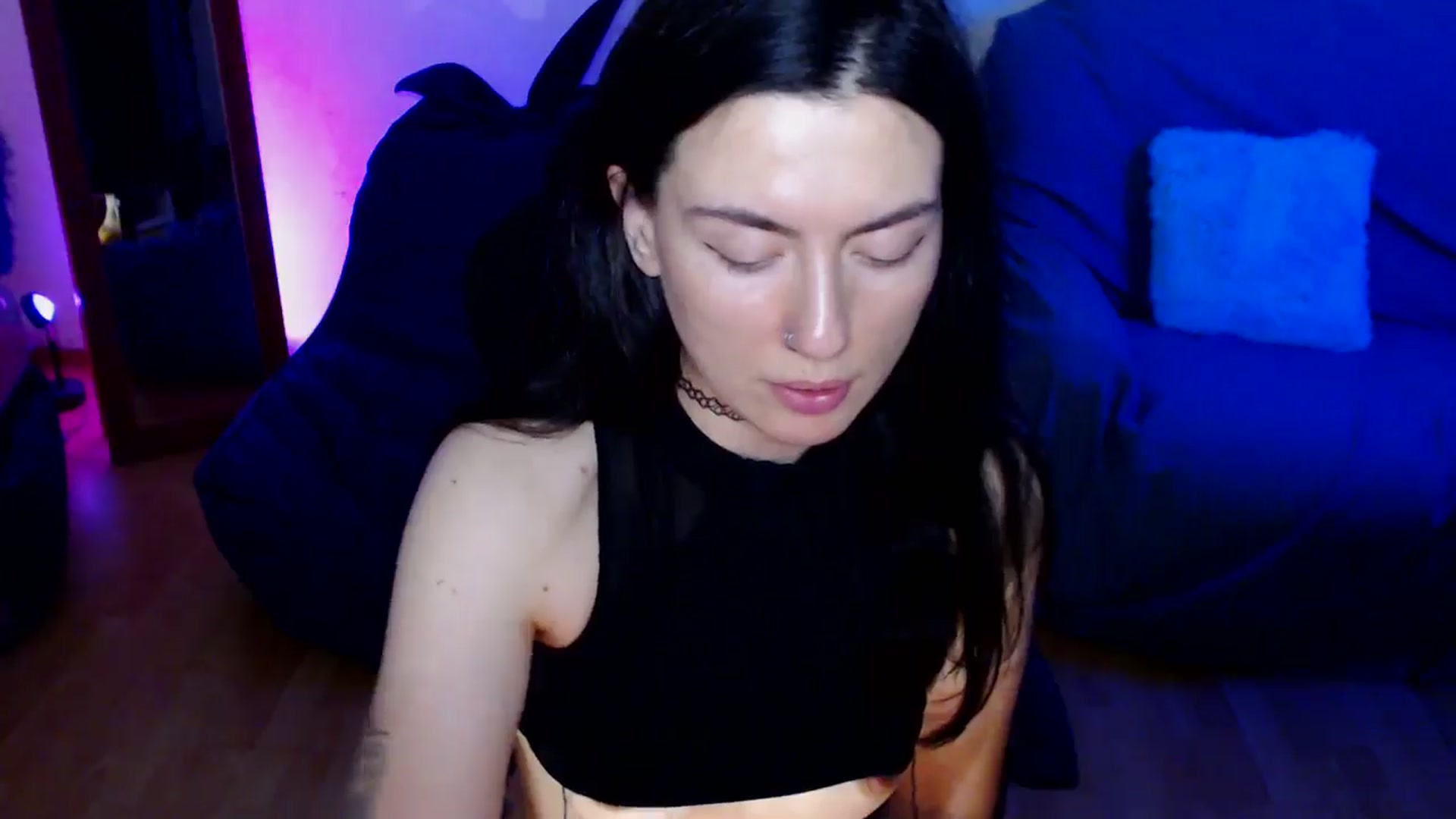 Gallery image thumbnail from HeyAriel's myfreecams stream on, 07/17/2024, 16:57 image 18 of 20
