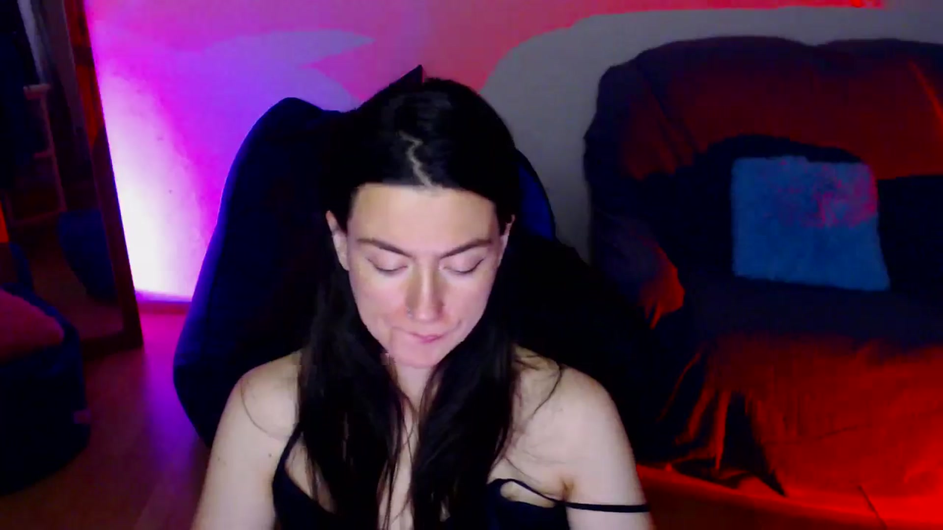 Gallery image thumbnail from HeyAriel's myfreecams stream on, 07/31/2024, 14:20 image 6 of 20
