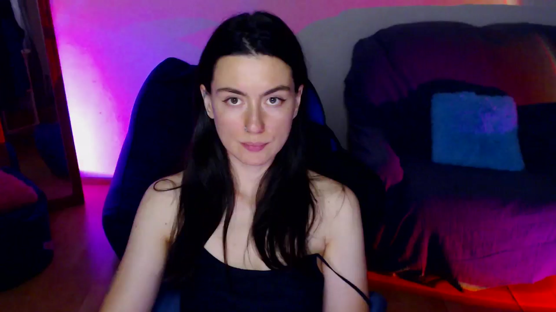 Gallery image thumbnail from HeyAriel's myfreecams stream on, 07/31/2024, 14:20 image 10 of 20