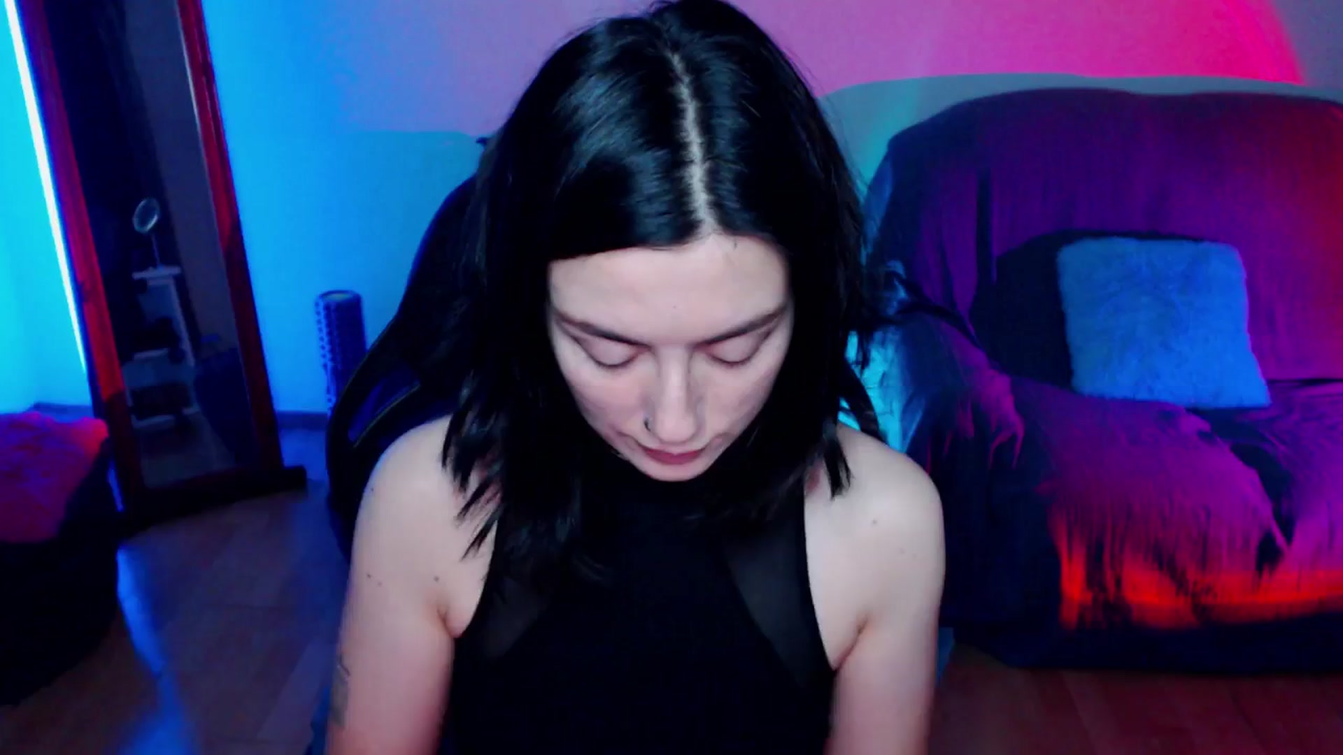 Gallery image thumbnail from HeyAriel's myfreecams stream on, 11/30/2024, 15:09 image 16 of 20