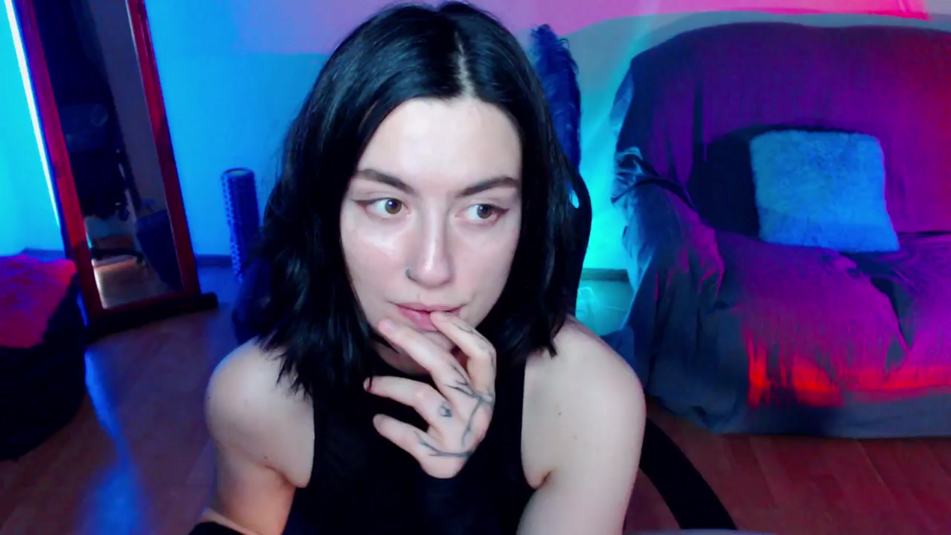 Gallery image thumbnail from HeyAriel's myfreecams stream on, 11/30/2024, 15:49 image 12 of 20