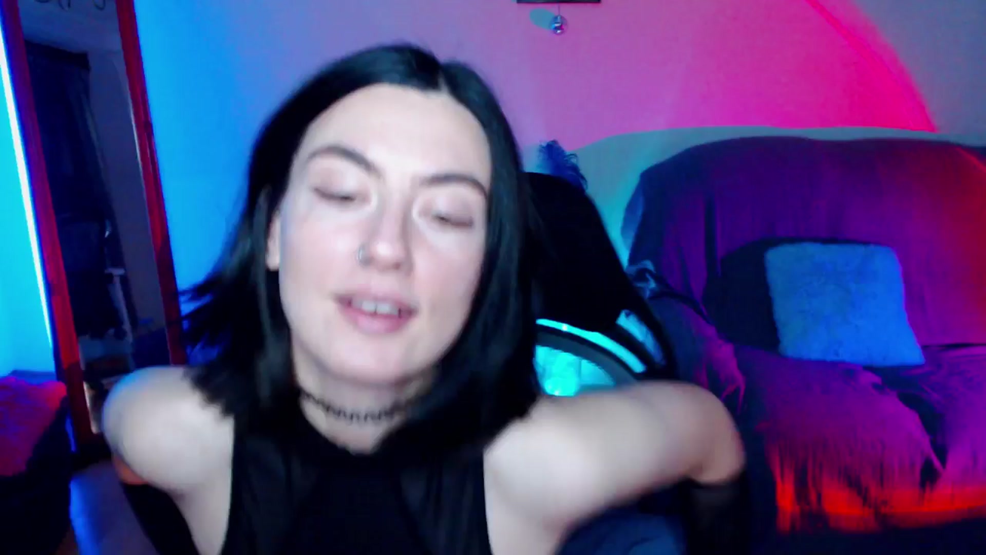 Gallery image thumbnail from HeyAriel's myfreecams stream on, 11/30/2024, 15:49 image 15 of 20