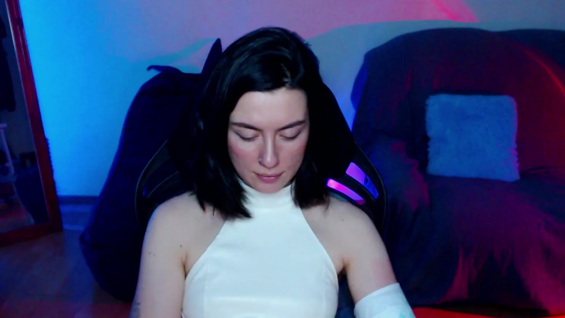 Gallery image thumbnail from HeyAriel's myfreecams stream on, 12/08/2024, 21:01 image 20 of 20
