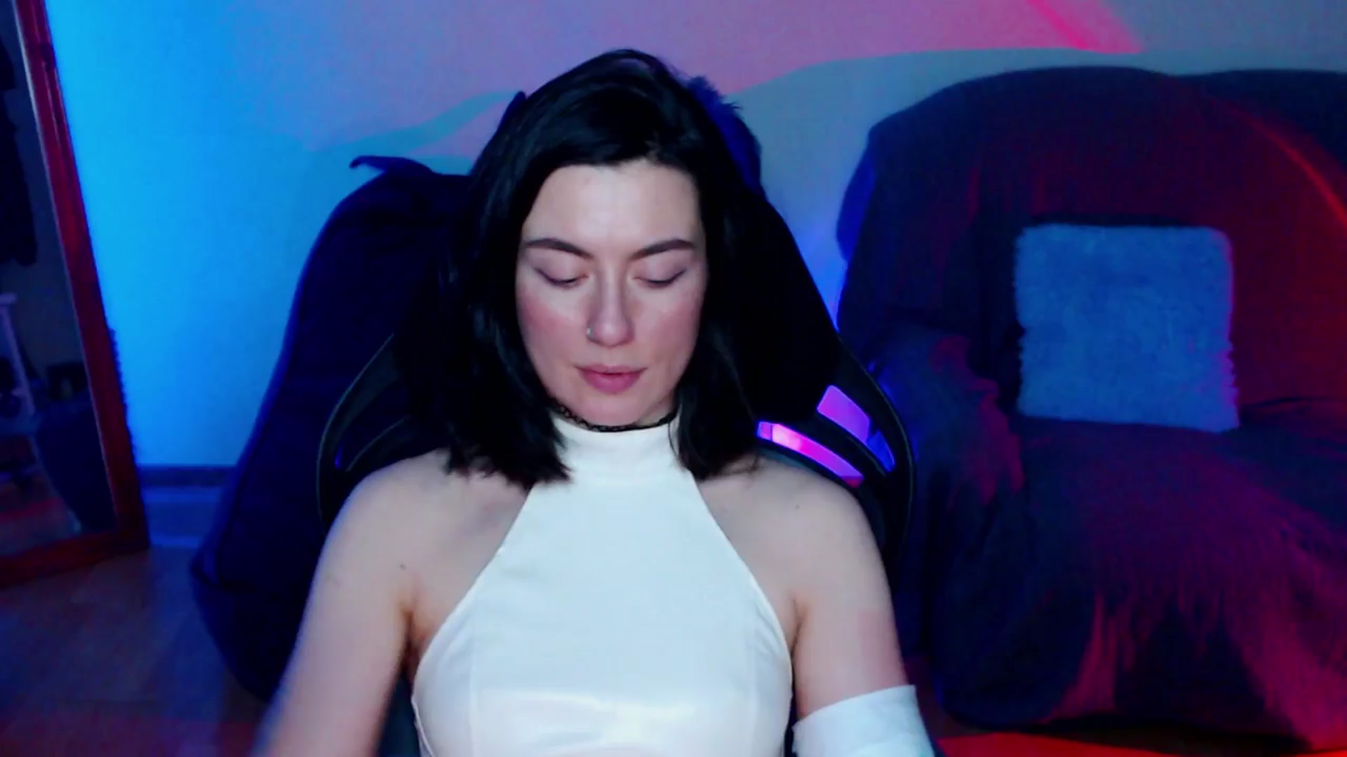 Gallery image thumbnail from HeyAriel's myfreecams stream on, 12/08/2024, 21:01 image 17 of 20