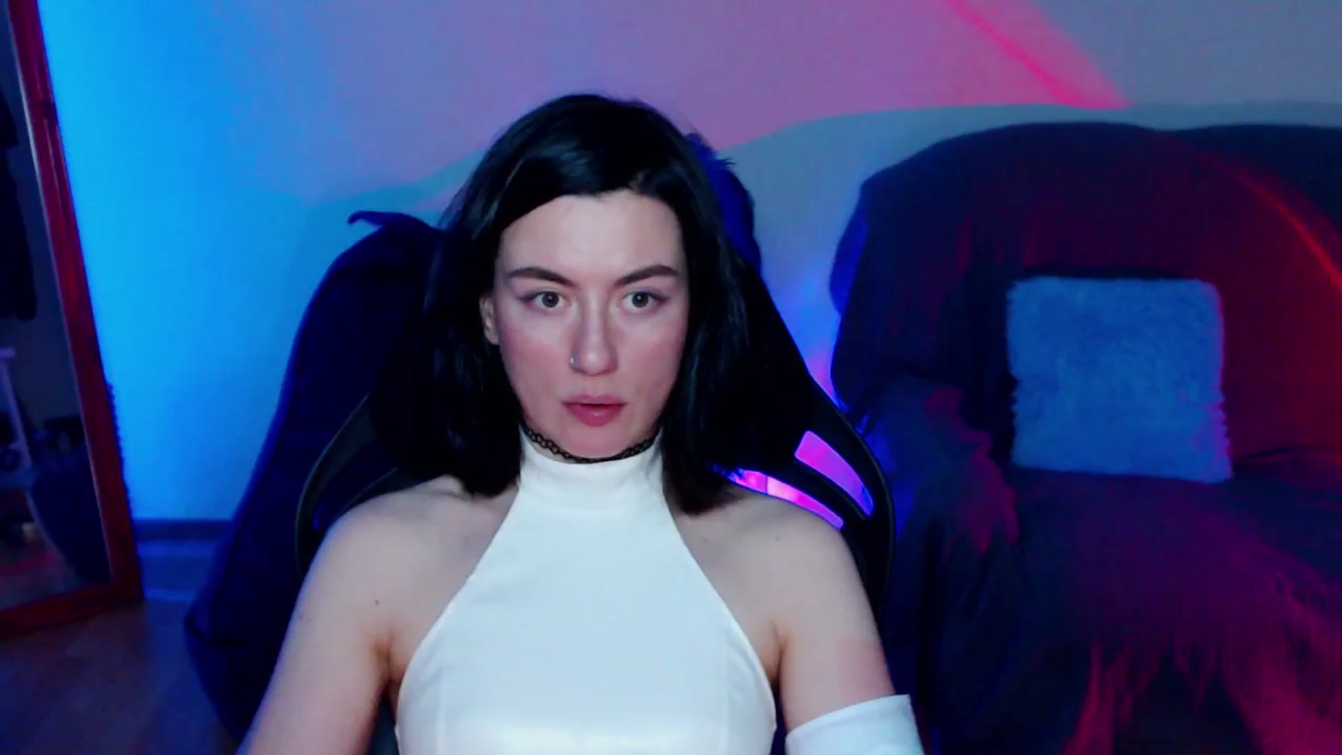 Gallery image thumbnail from HeyAriel's myfreecams stream on, 12/08/2024, 22:17 image 16 of 20