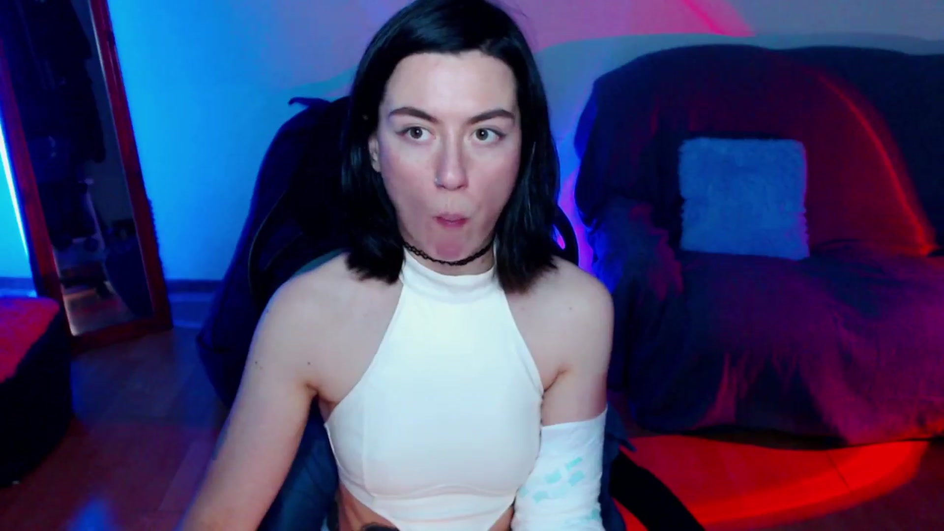Gallery image thumbnail from HeyAriel's myfreecams stream on, 12/08/2024, 22:17 image 13 of 20