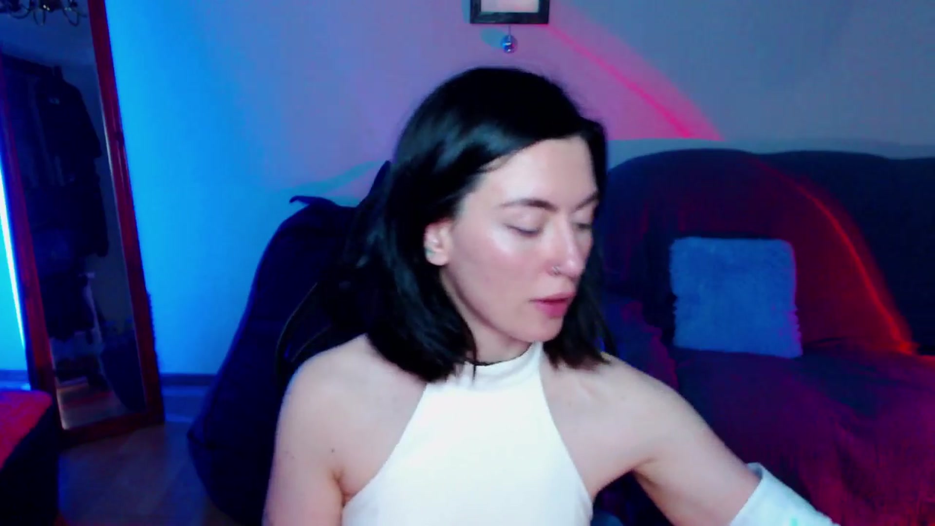 Gallery image thumbnail from HeyAriel's myfreecams stream on, 12/09/2024, 24:47 image 8 of 20
