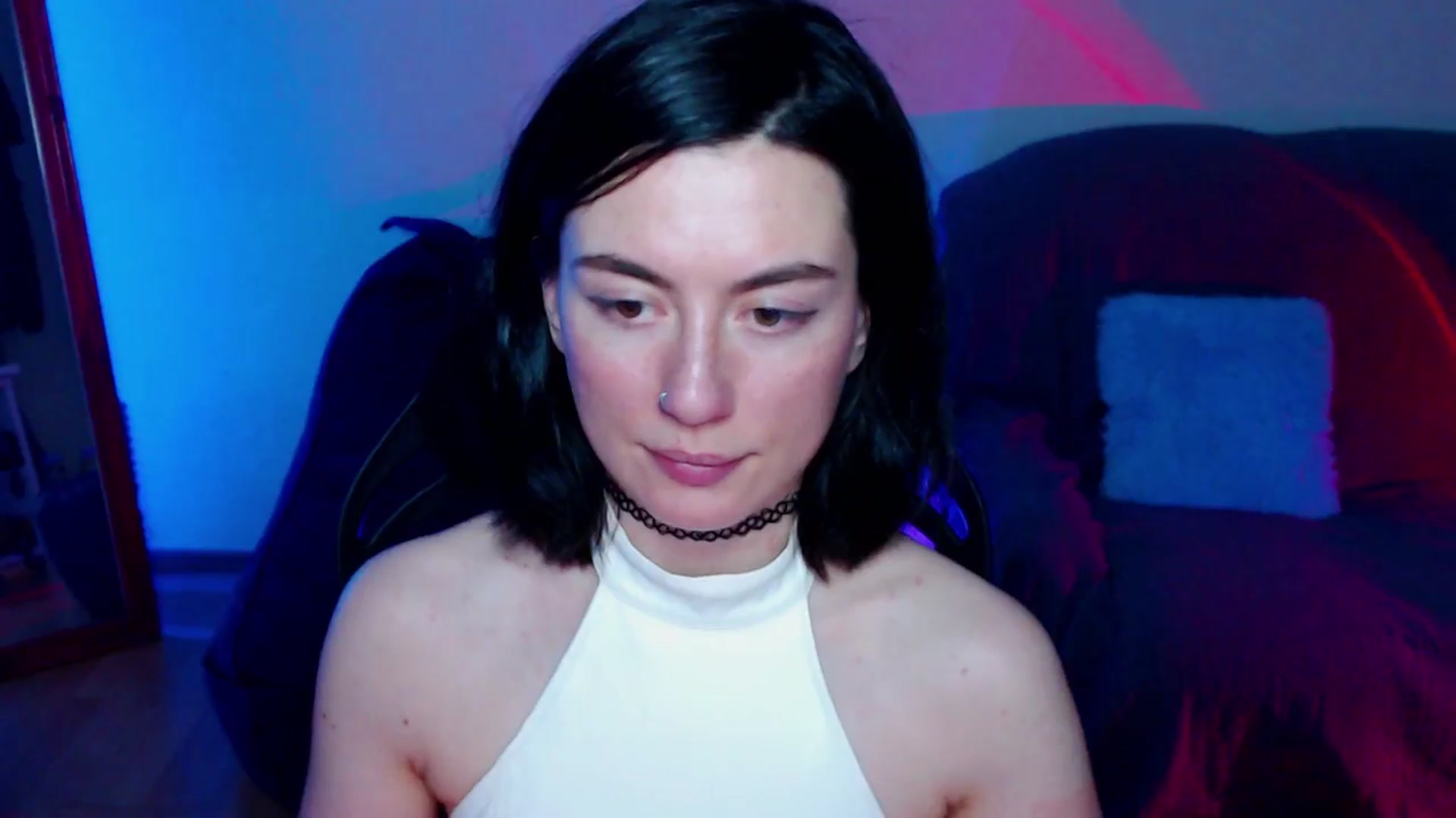 Gallery image thumbnail from HeyAriel's myfreecams stream on, 12/09/2024, 24:47 image 16 of 20