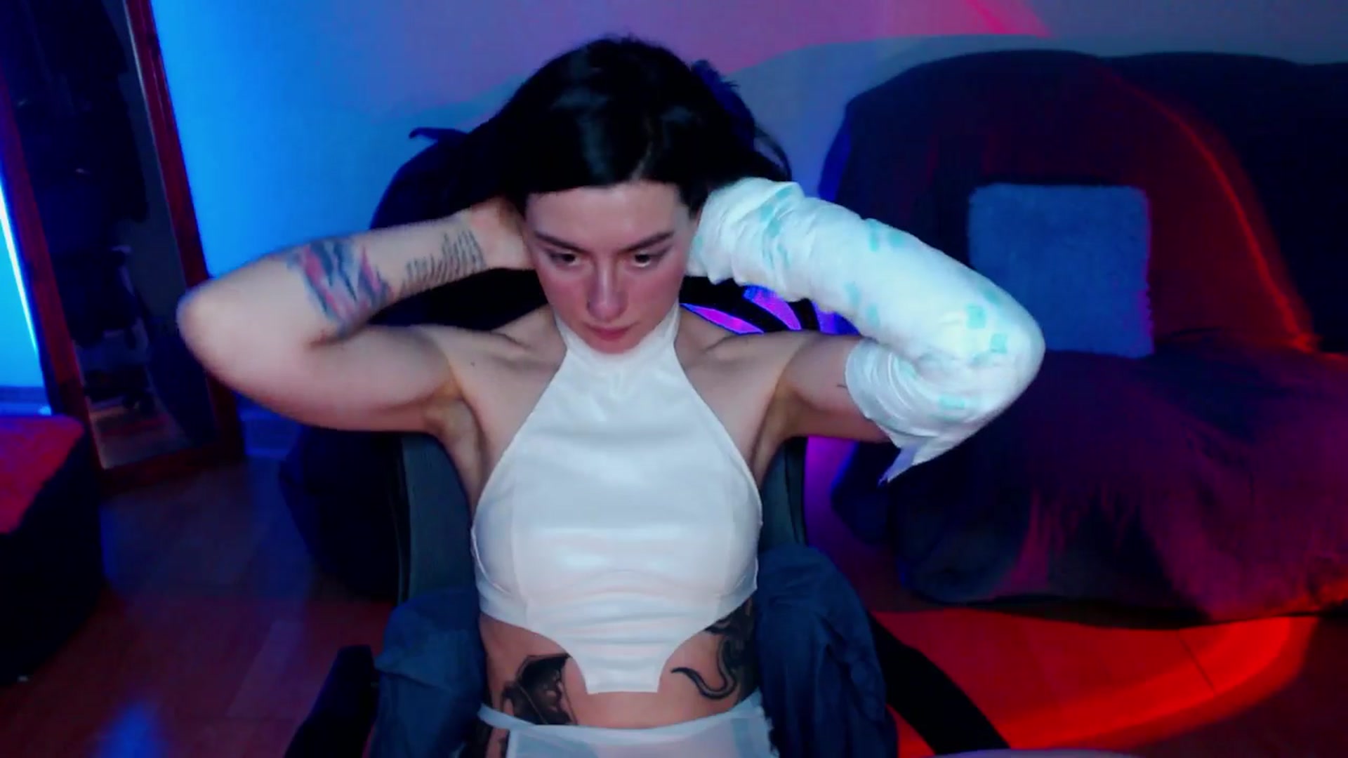 Gallery image thumbnail from HeyAriel's myfreecams stream on, 12/09/2024, 24:47 image 3 of 20