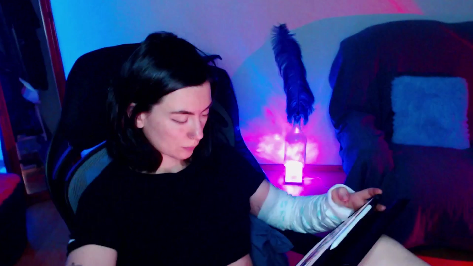 Gallery image thumbnail from HeyAriel's myfreecams stream on, 12/09/2024, 05:30 image 20 of 20