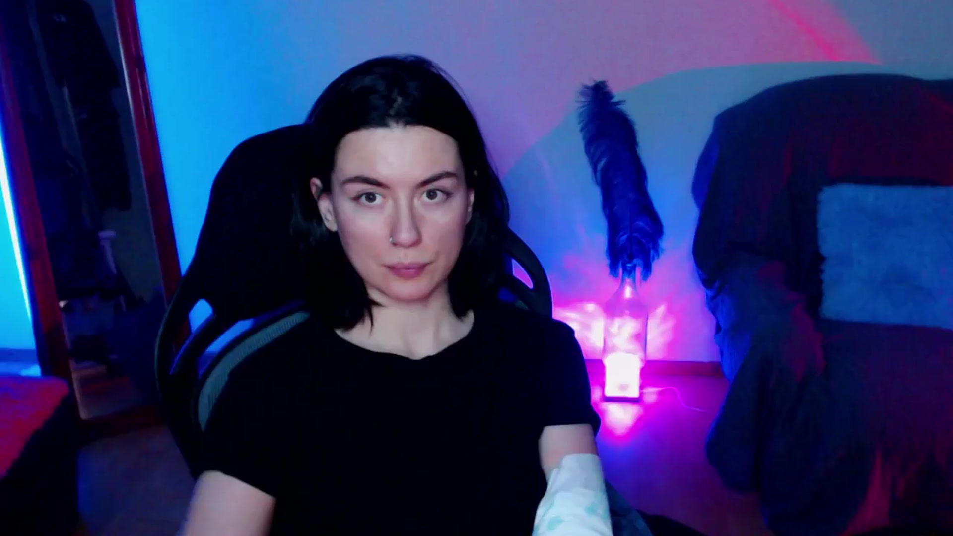 Gallery image thumbnail from HeyAriel's myfreecams stream on, 12/09/2024, 08:16 image 6 of 20