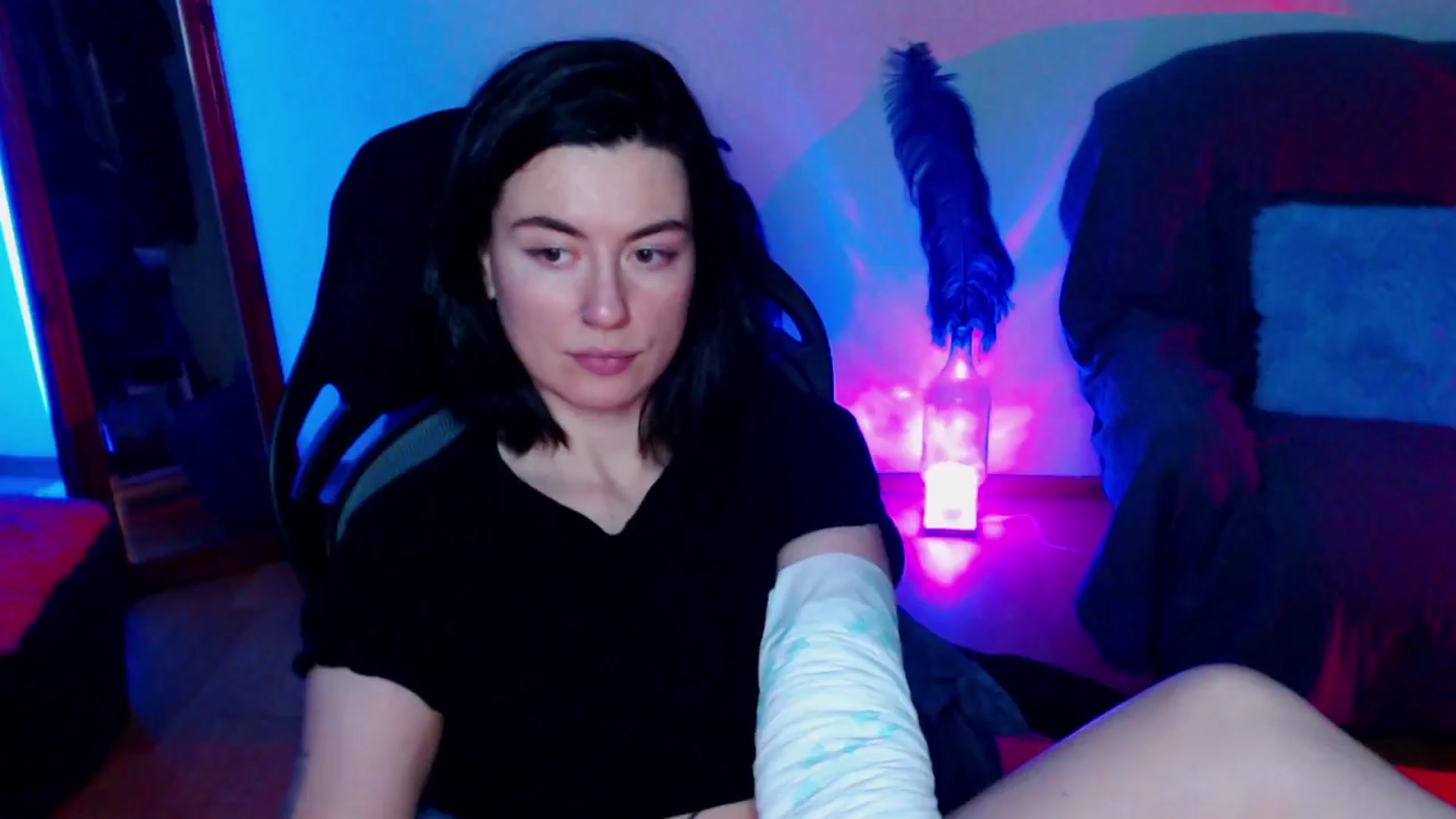 Gallery image thumbnail from HeyAriel's myfreecams stream on, 12/09/2024, 08:16 image 4 of 20