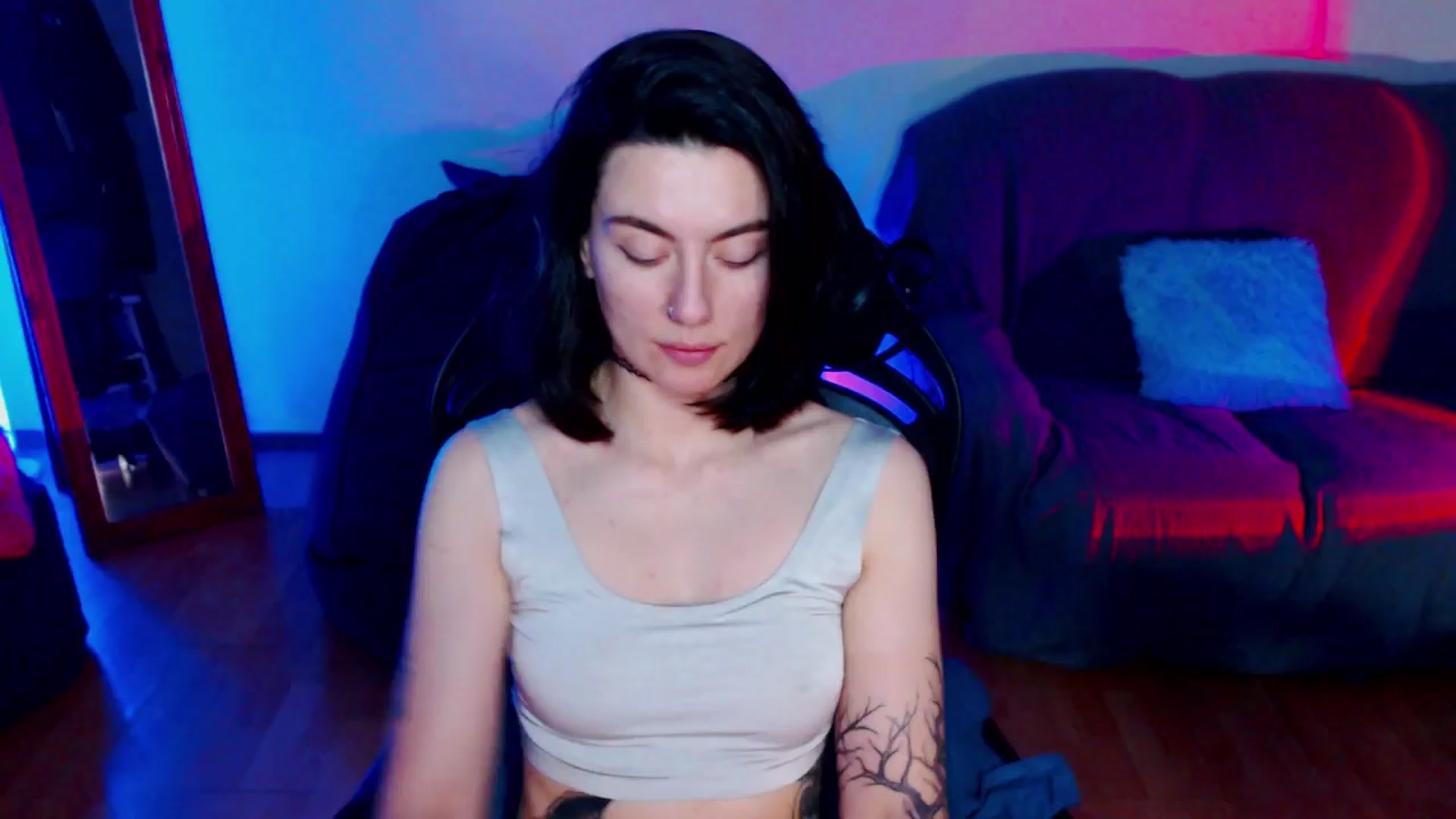 Gallery image thumbnail from HeyAriel's myfreecams stream on, 12/15/2024, 10:27 image 15 of 20