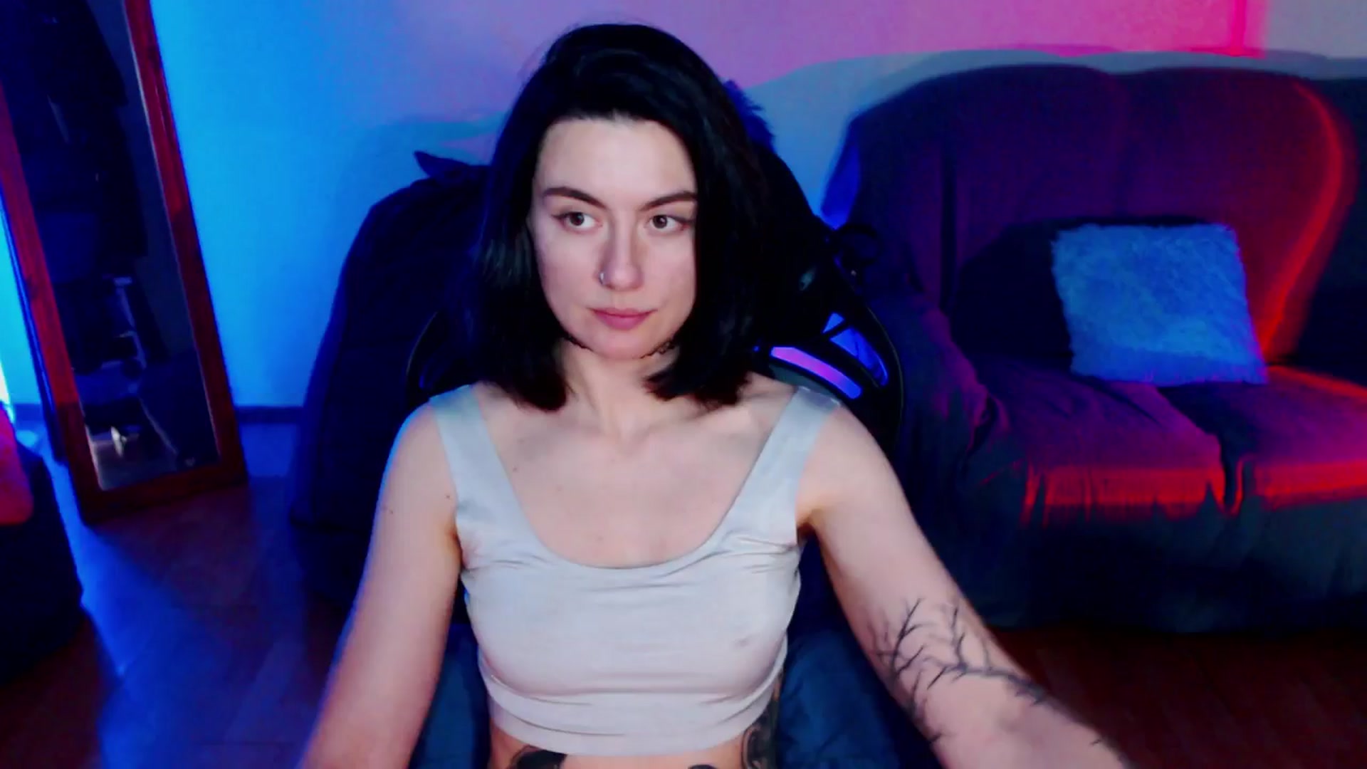 Gallery image thumbnail from HeyAriel's myfreecams stream on, 12/15/2024, 10:27 image 14 of 20