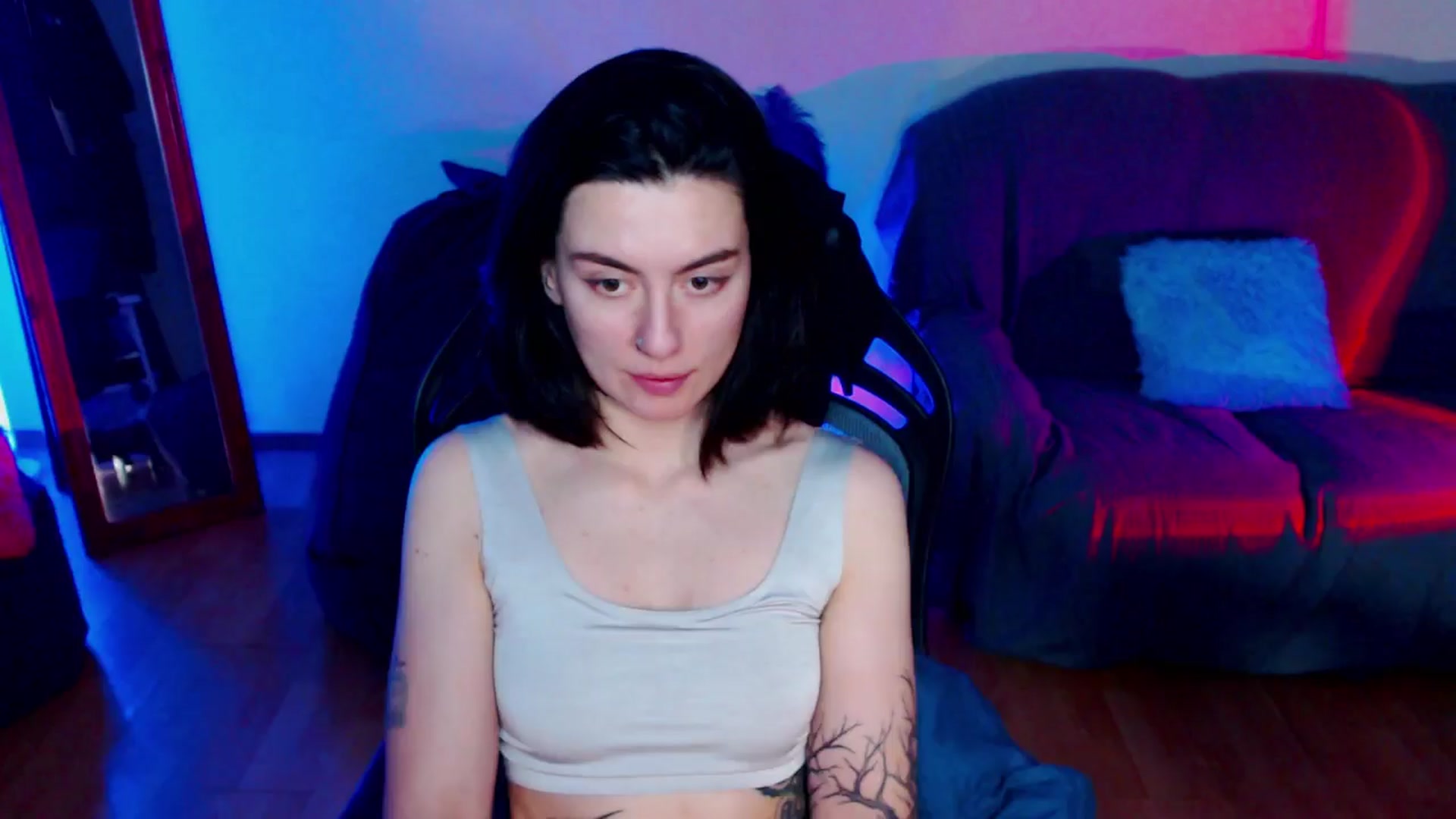 Gallery image thumbnail from HeyAriel's myfreecams stream on, 12/15/2024, 10:27 image 5 of 20