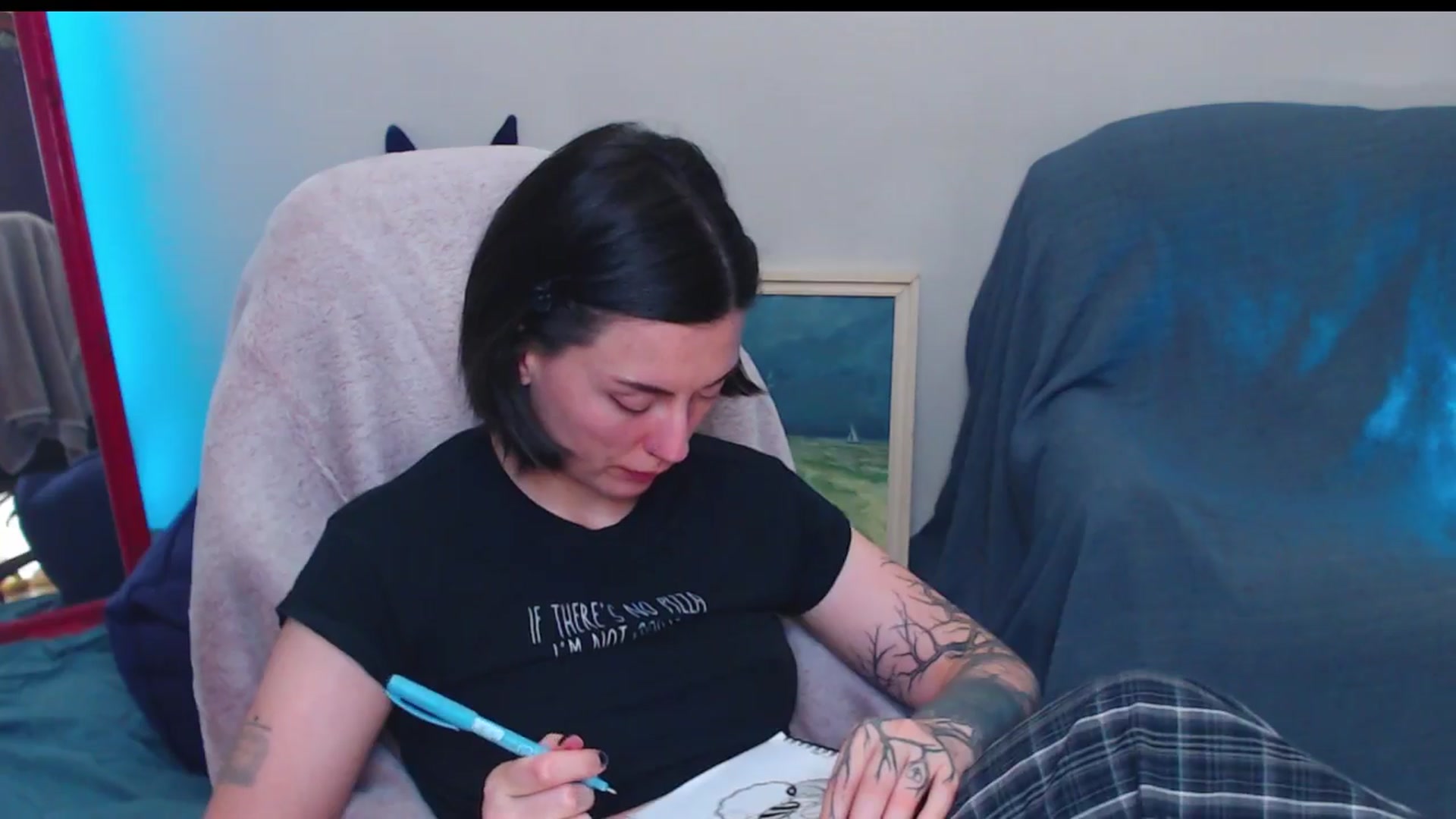 Gallery image thumbnail from HeyAriel's myfreecams stream on, 04/28/2025, 24:17 image 7 of 20