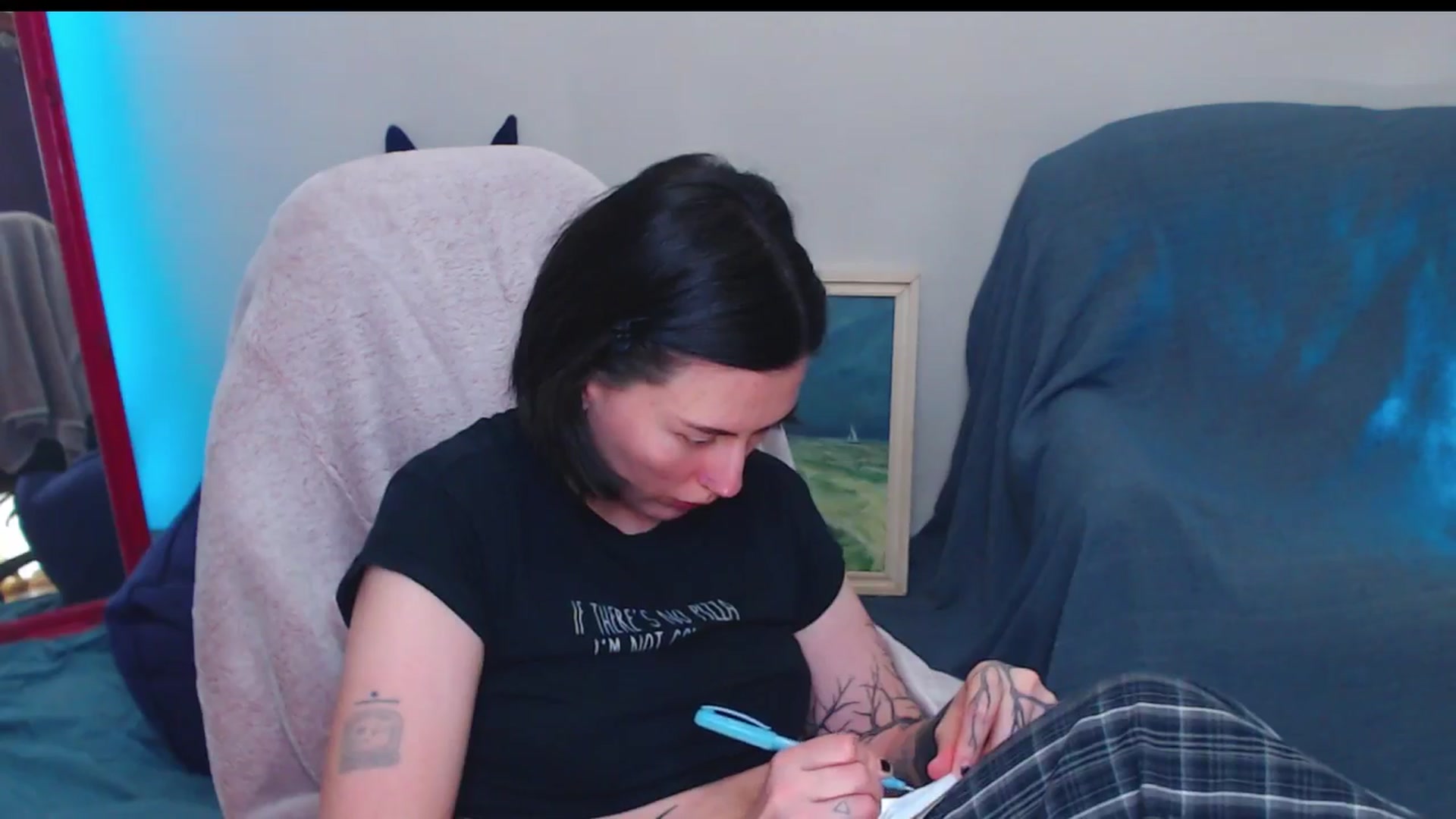 Gallery image thumbnail from HeyAriel's myfreecams stream on, 04/28/2025, 24:17 image 9 of 20