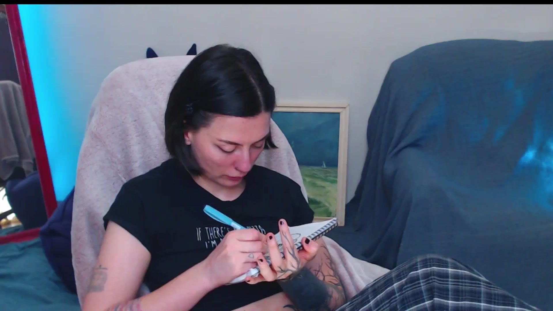 Gallery image thumbnail from HeyAriel's myfreecams stream on, 04/28/2025, 24:17 image 5 of 20