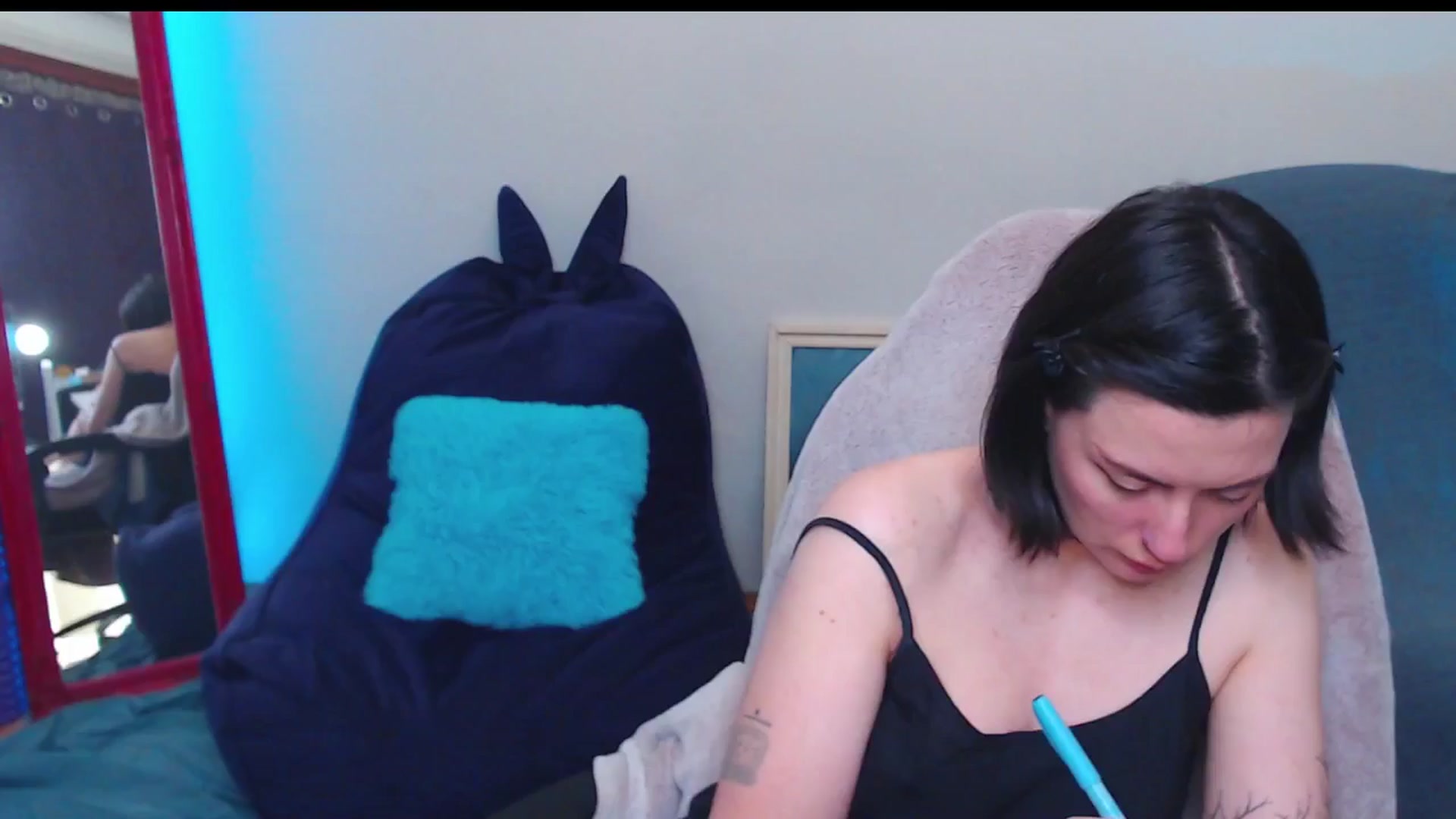 Gallery image thumbnail from HeyAriel's myfreecams stream on, 04/30/2025, 08:24 image 20 of 20