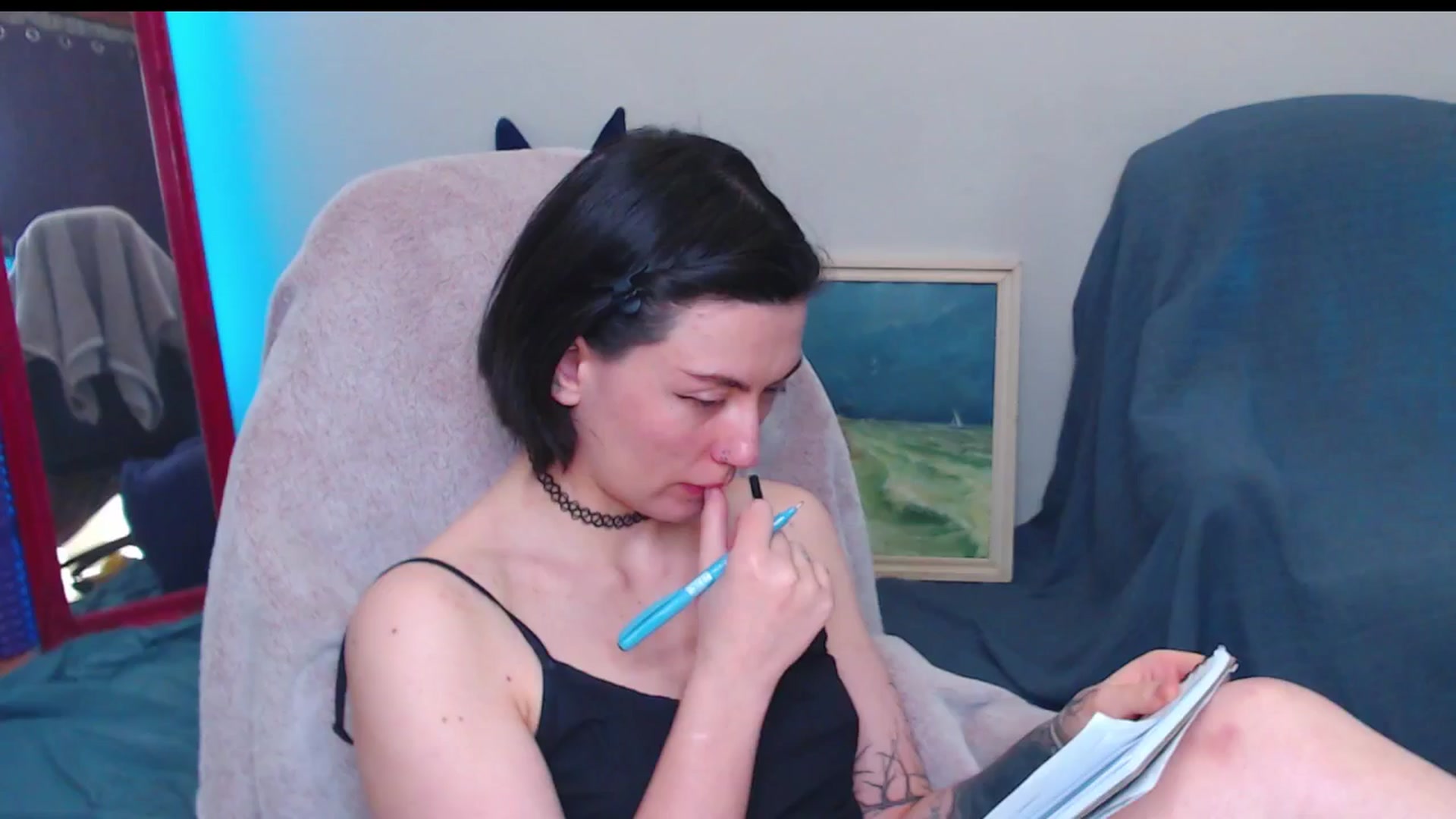 Gallery image thumbnail from HeyAriel's myfreecams stream on, 04/30/2025, 08:24 image 6 of 20