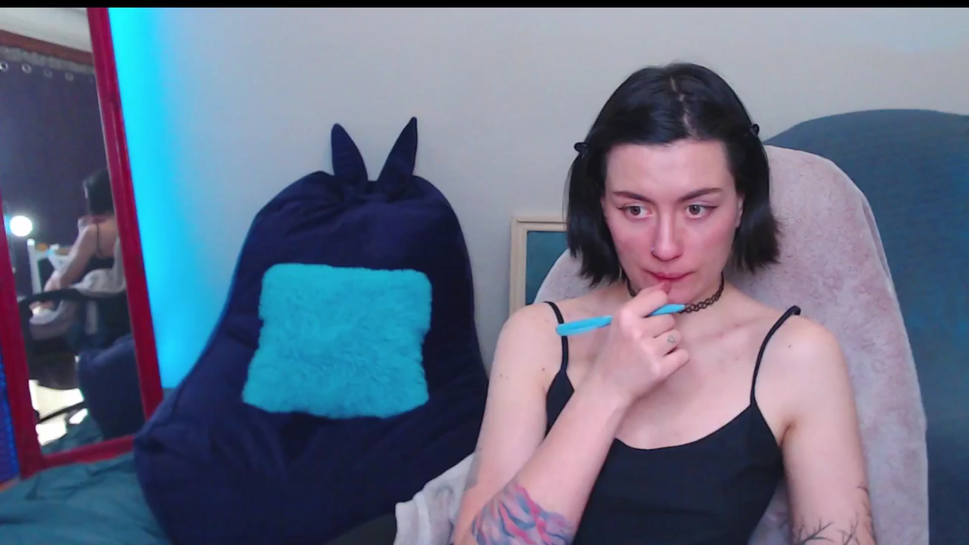 Gallery image thumbnail from HeyAriel's myfreecams stream on, 04/30/2025, 08:24 image 19 of 20