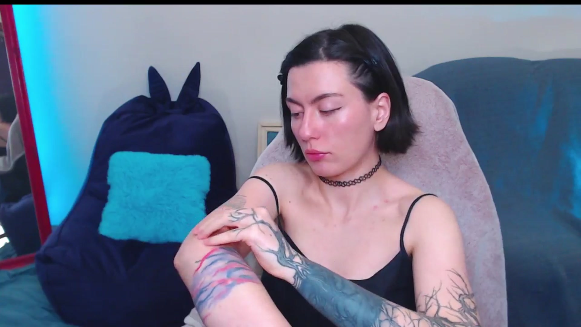Gallery image thumbnail from HeyAriel's myfreecams stream on, 04/30/2025, 09:02 image 6 of 20