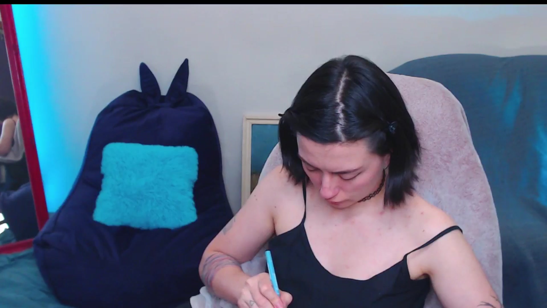 Gallery image thumbnail from HeyAriel's myfreecams stream on, 04/30/2025, 09:02 image 12 of 20