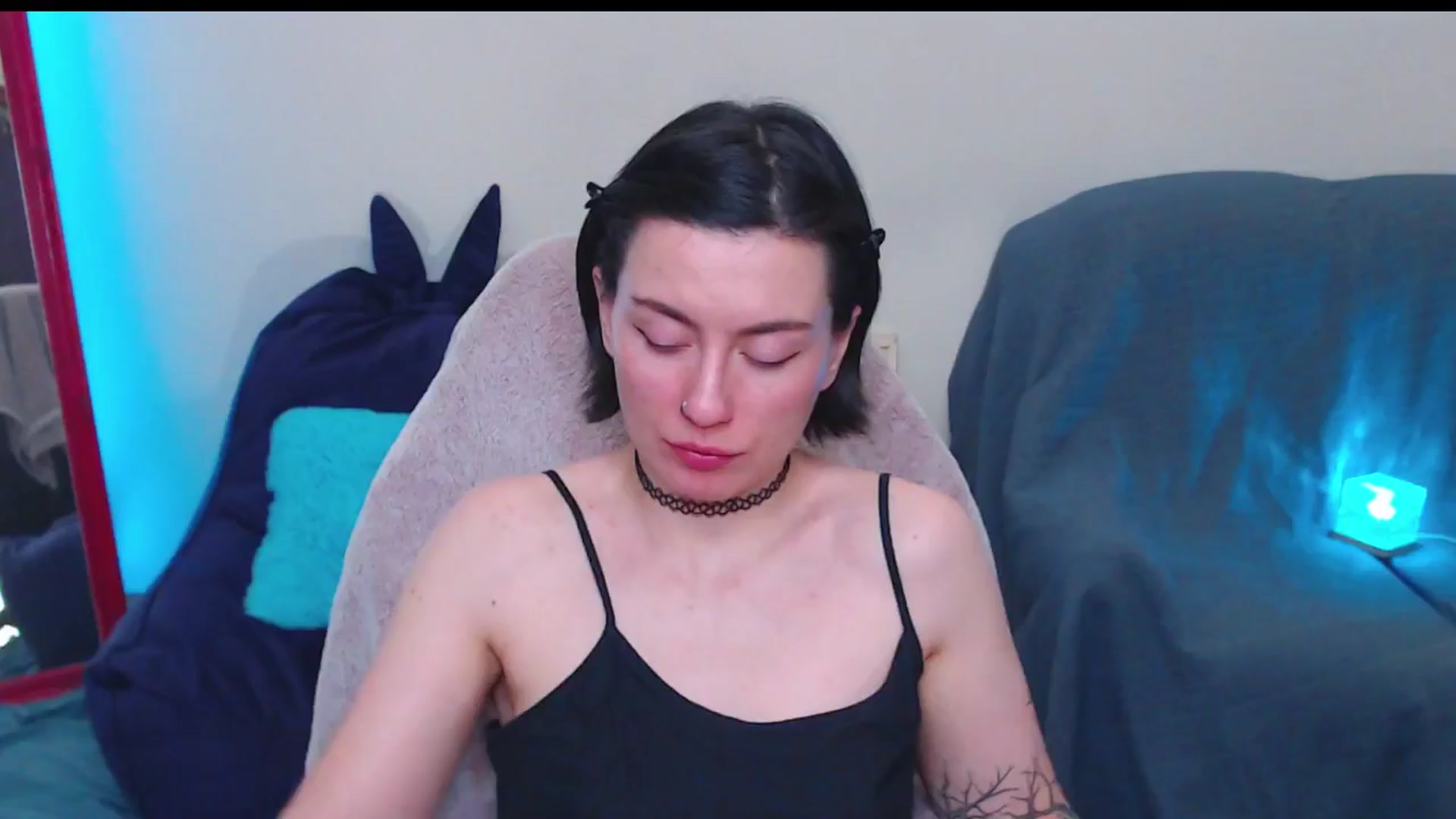 Gallery image thumbnail from HeyAriel's myfreecams stream on, 04/30/2025, 10:43 image 9 of 20