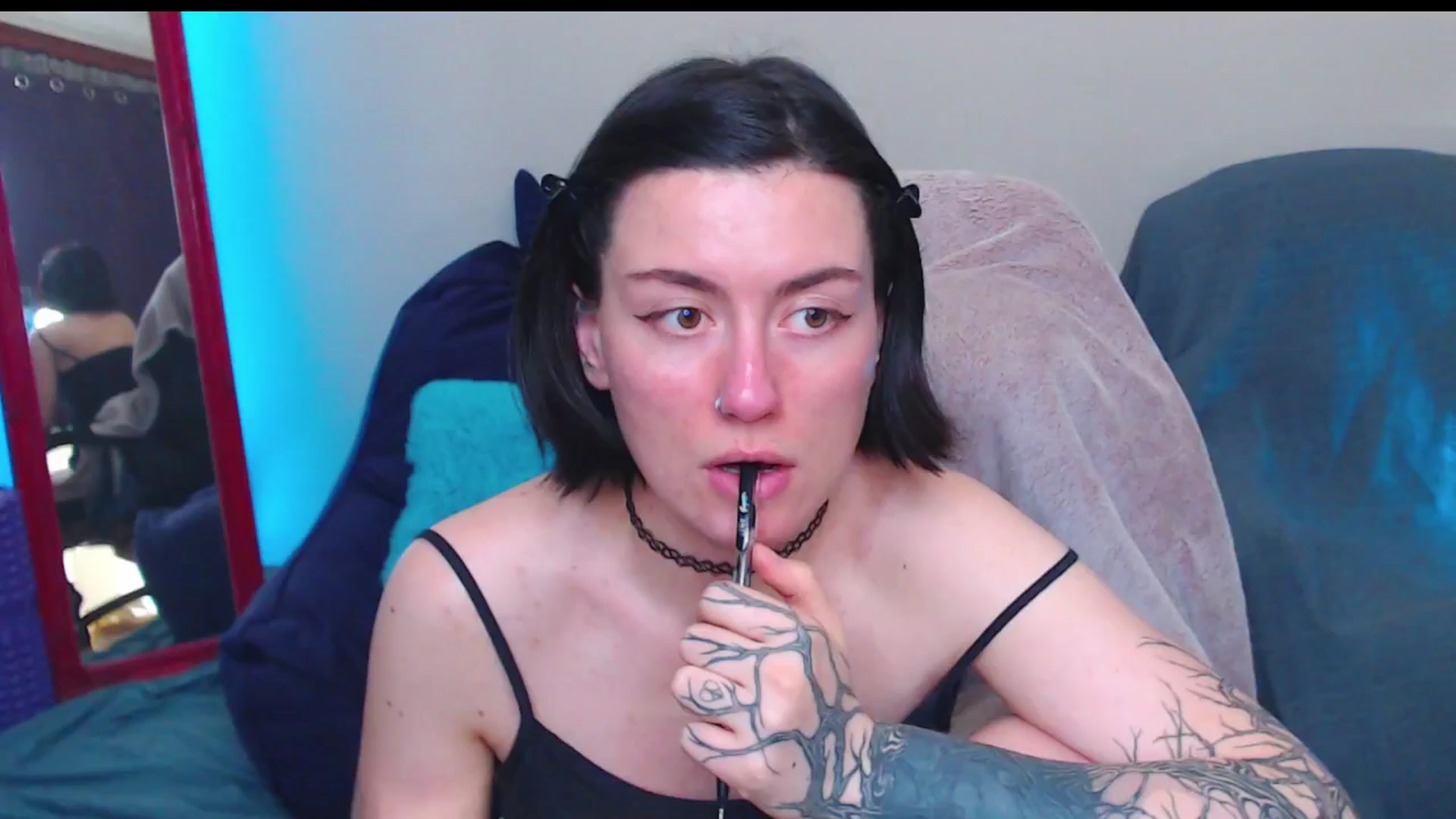 Gallery image thumbnail from HeyAriel's myfreecams stream on, 04/30/2025, 16:03 image 3 of 20