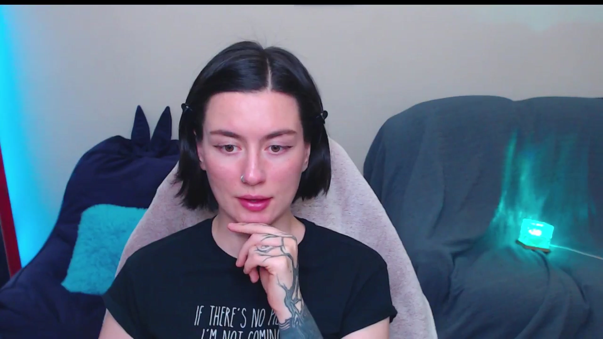 Gallery image thumbnail from HeyAriel's myfreecams stream on, 05/26/2025, 24:29 image 10 of 20
