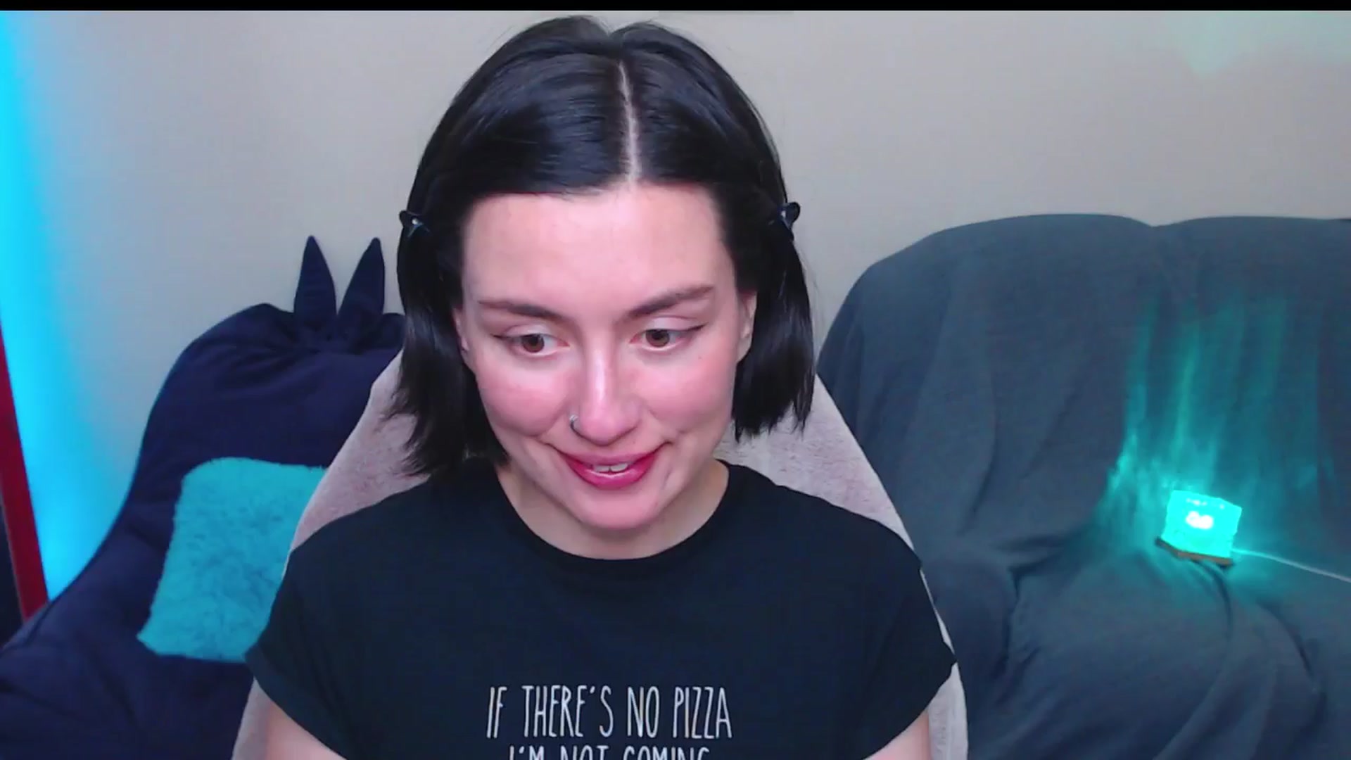 Gallery image thumbnail from HeyAriel's myfreecams stream on, 05/26/2025, 24:29 image 1 of 20