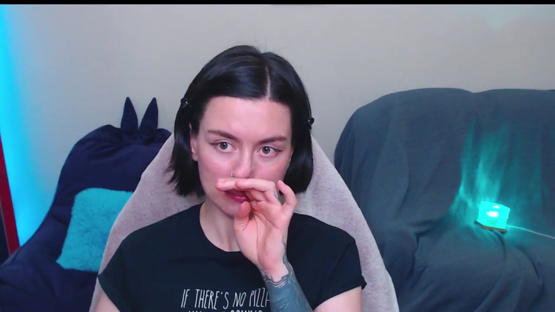 Gallery image thumbnail from HeyAriel's myfreecams stream on, 05/26/2025, 24:29 image 14 of 20