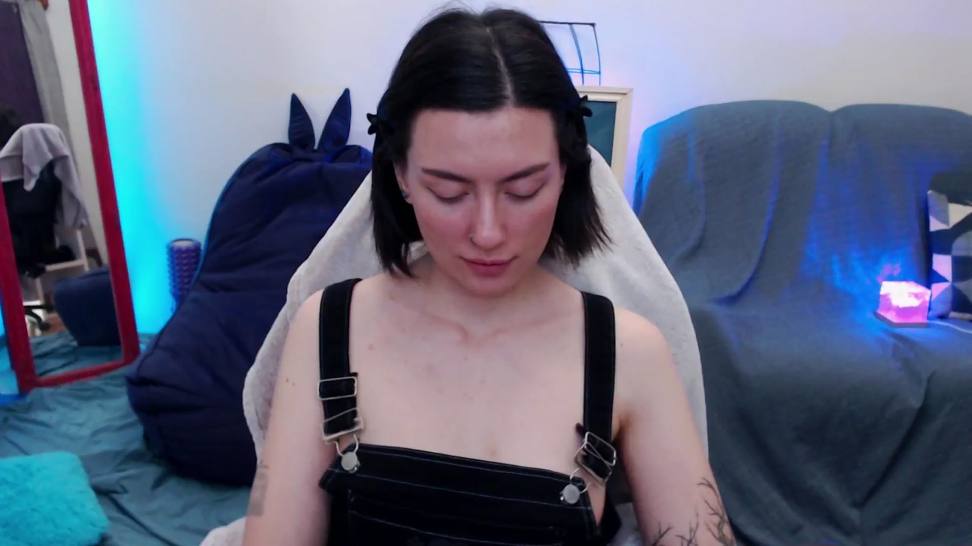 Gallery image thumbnail from HeyAriel's myfreecams stream on, 08/25/2025, 07:03 image 7 of 20