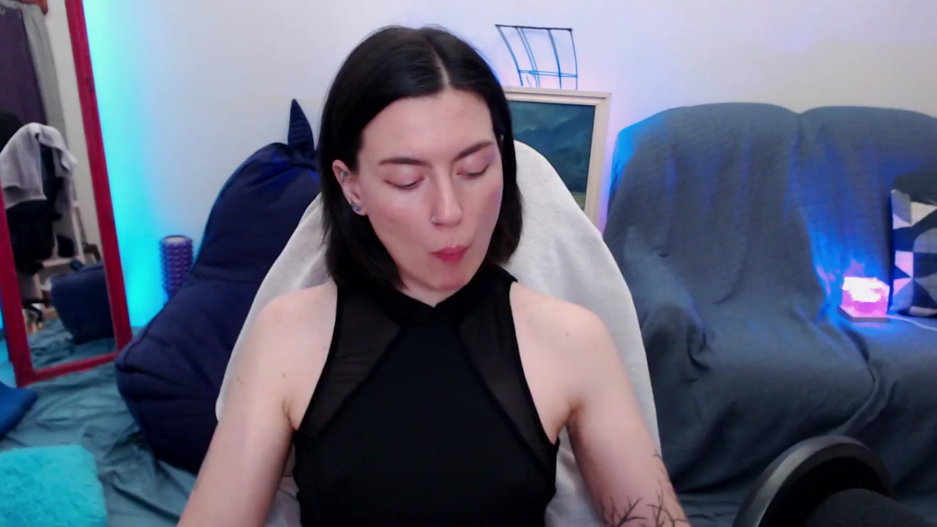 Gallery image thumbnail from HeyAriel's myfreecams stream on, 08/26/2025, 19:31 image 10 of 20
