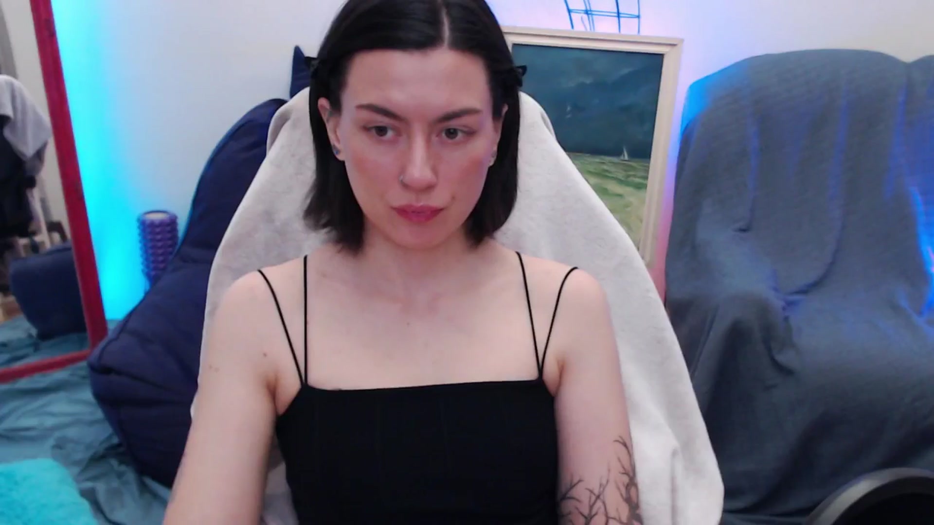 Gallery image thumbnail from HeyAriel's myfreecams stream on, 08/27/2025, 06:27 image 10 of 20
