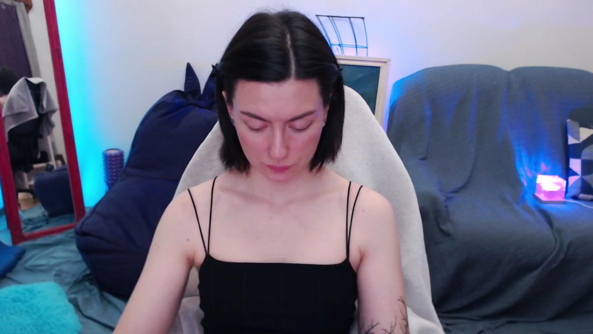 Gallery image thumbnail from HeyAriel's myfreecams stream on, 08/27/2025, 07:05 image 13 of 20