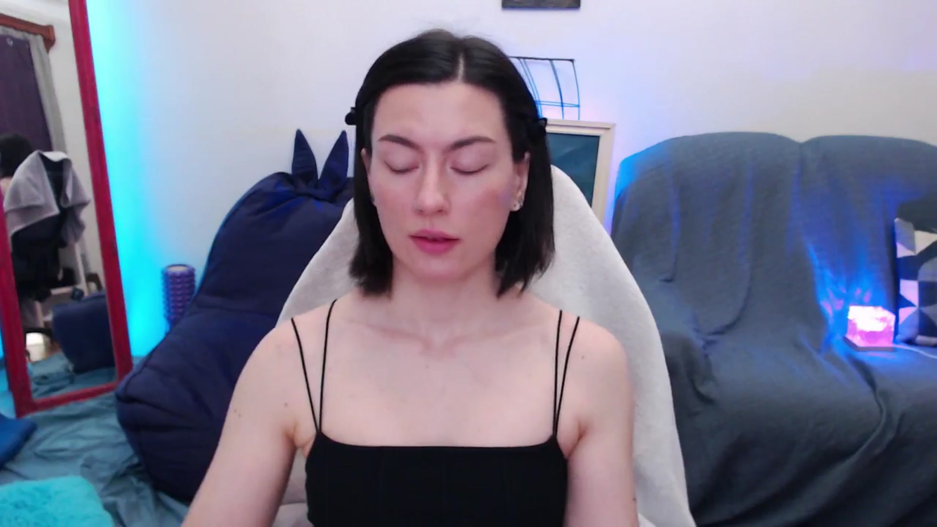 Gallery image thumbnail from HeyAriel's myfreecams stream on, 08/27/2025, 07:05 image 3 of 20