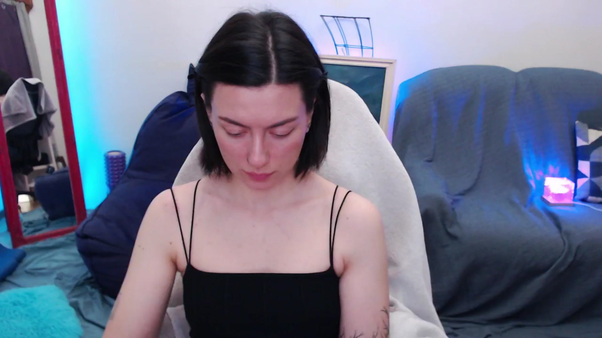 Gallery image thumbnail from HeyAriel's myfreecams stream on, 08/27/2025, 07:05 image 9 of 20