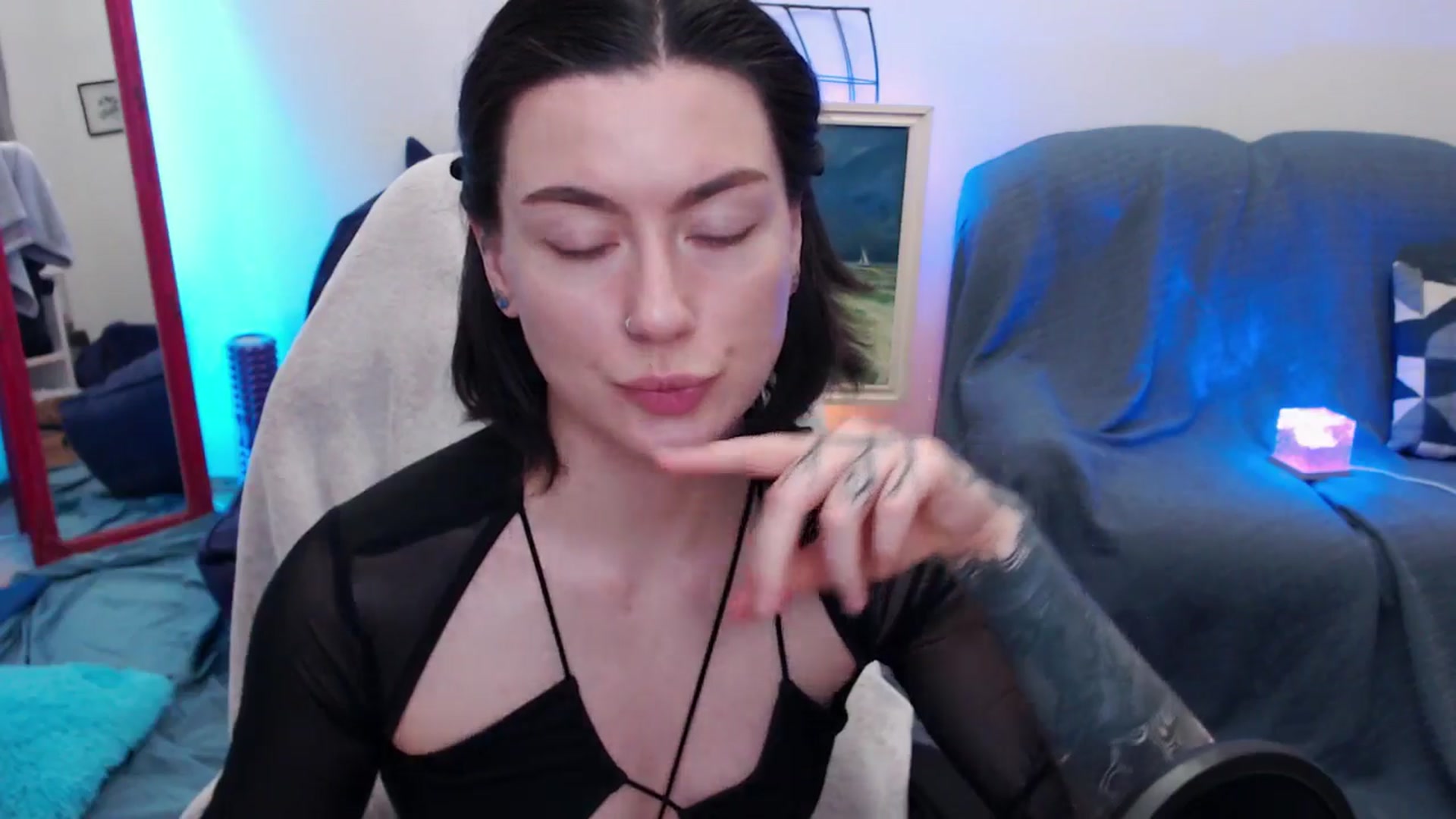 Gallery image thumbnail from HeyAriel's myfreecams stream on, 09/12/2025, 24:29 image 4 of 20