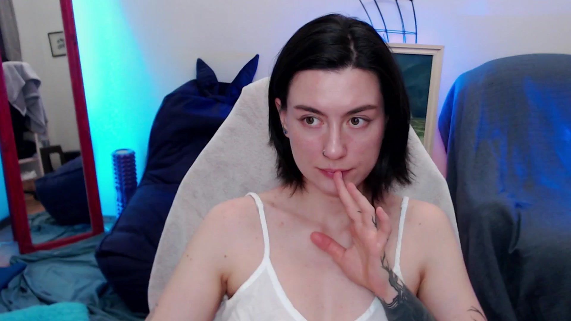 Gallery image thumbnail from HeyAriel's myfreecams stream on, 09/16/2025, 05:57 image 1 of 20