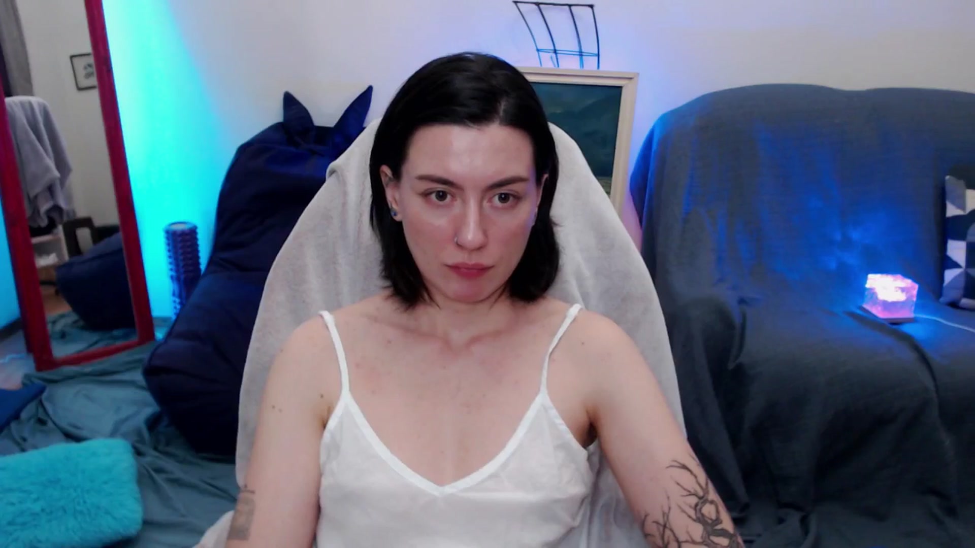 Gallery image thumbnail from HeyAriel's myfreecams stream on, 09/16/2025, 07:01 image 11 of 20