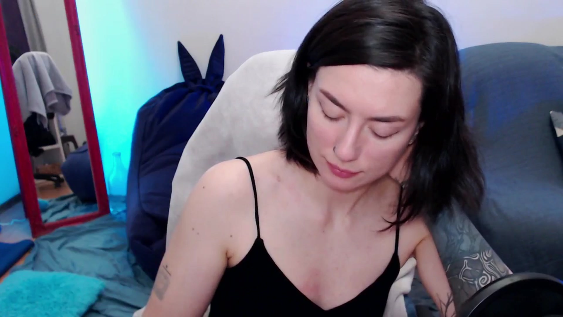 Gallery image thumbnail from HeyAriel's myfreecams stream on, 09/24/2025, 08:03 image 15 of 20
