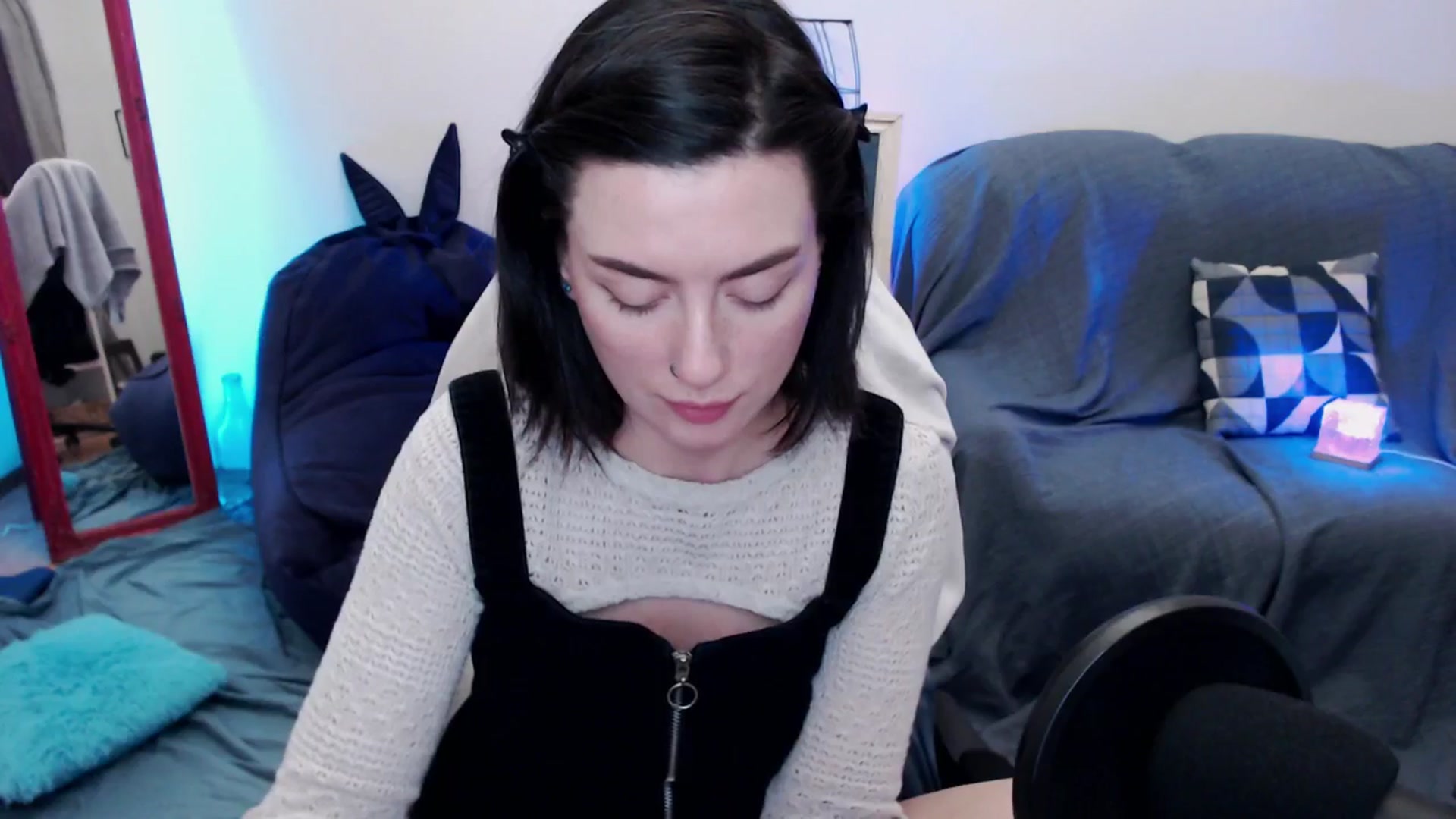 Gallery image thumbnail from HeyAriel's myfreecams stream on, 09/28/2025, 15:36 image 17 of 20