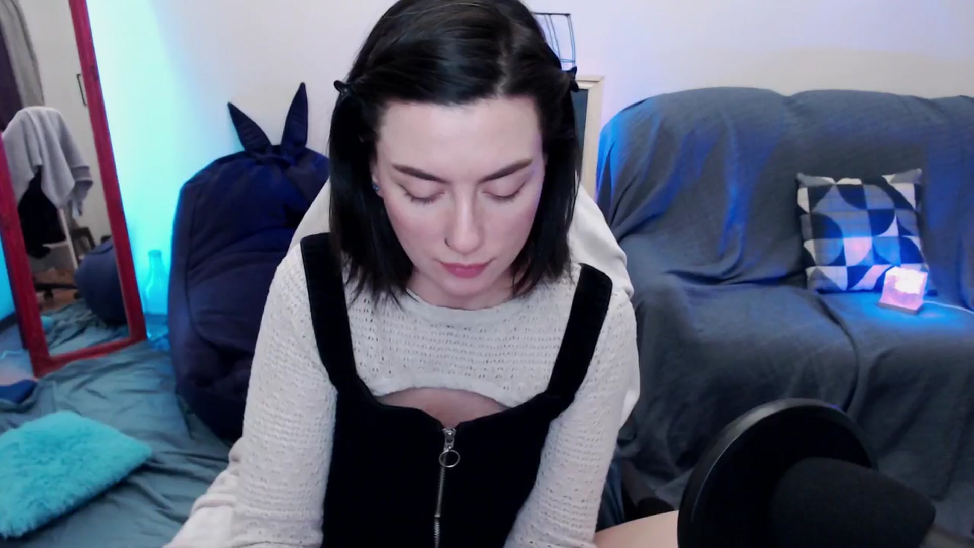 Gallery image thumbnail from HeyAriel's myfreecams stream on, 09/28/2025, 15:36 image 10 of 20